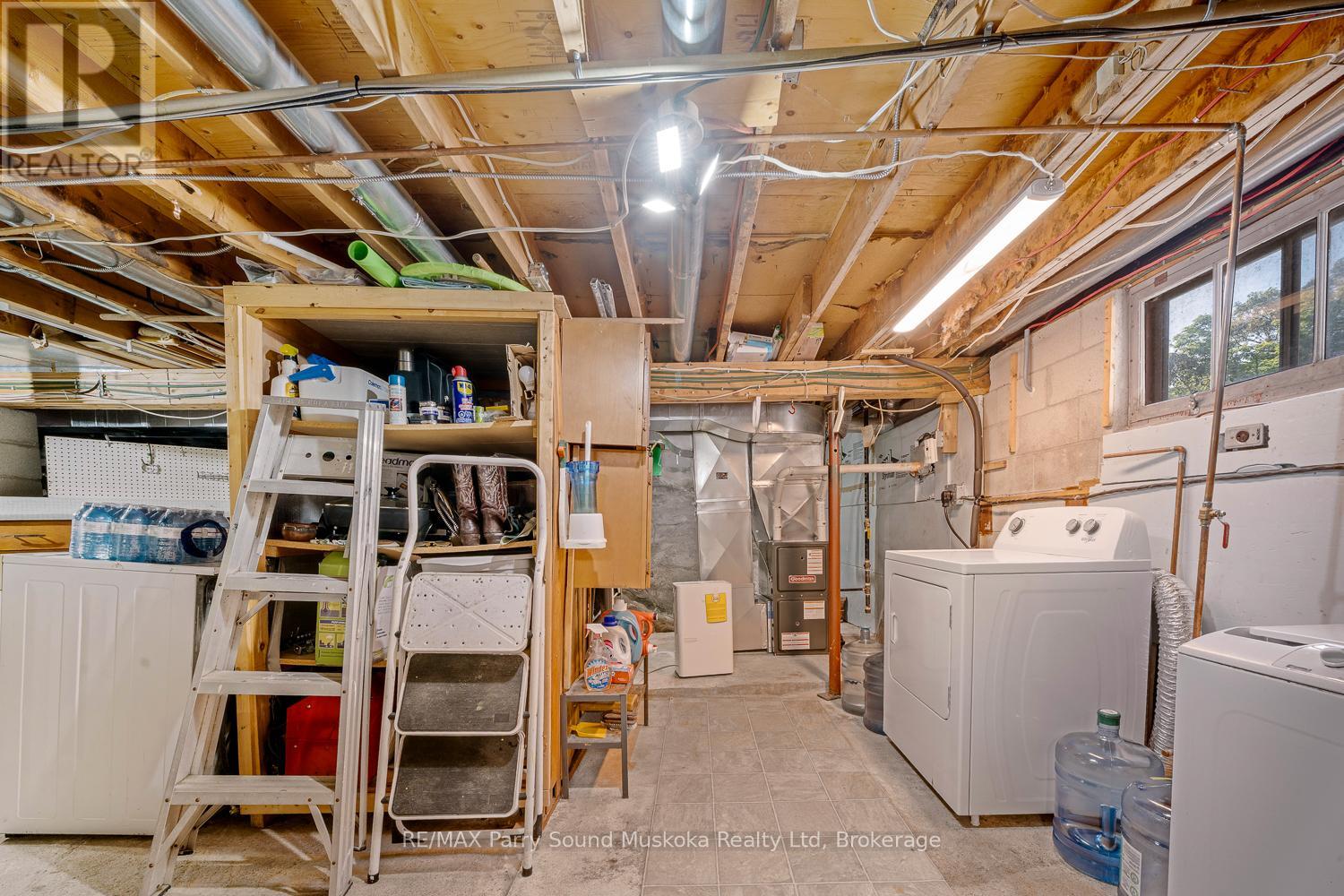 124 Pinewood Road, Mcdougall, Ontario  P2A 2W9 - Photo 35 - X12316640