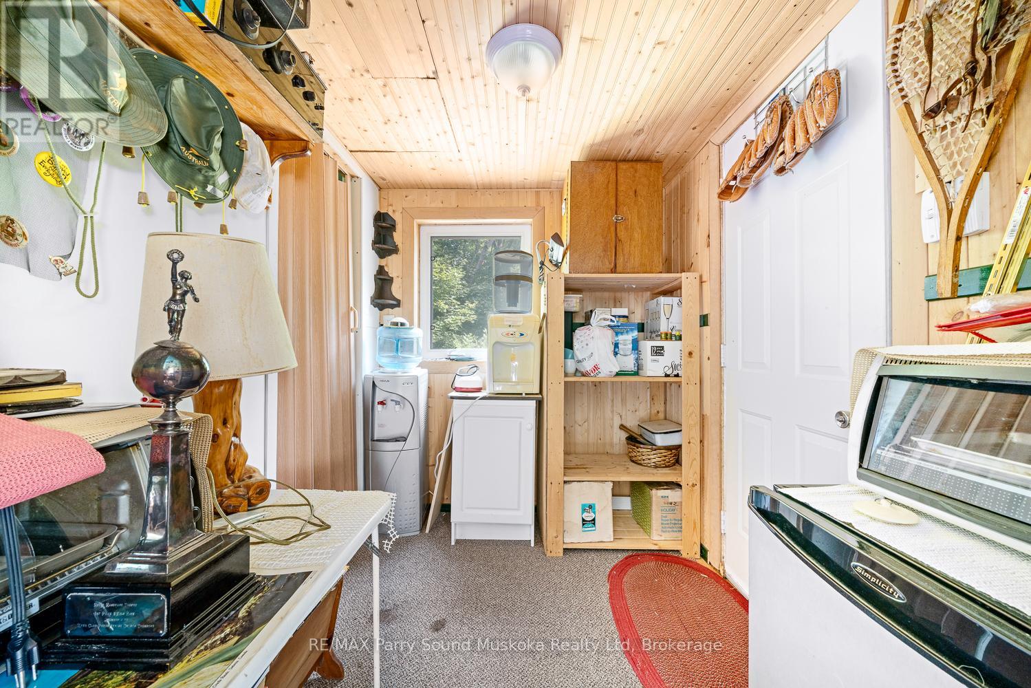 124 Pinewood Road, Mcdougall, Ontario  P2A 2W9 - Photo 41 - X12316640