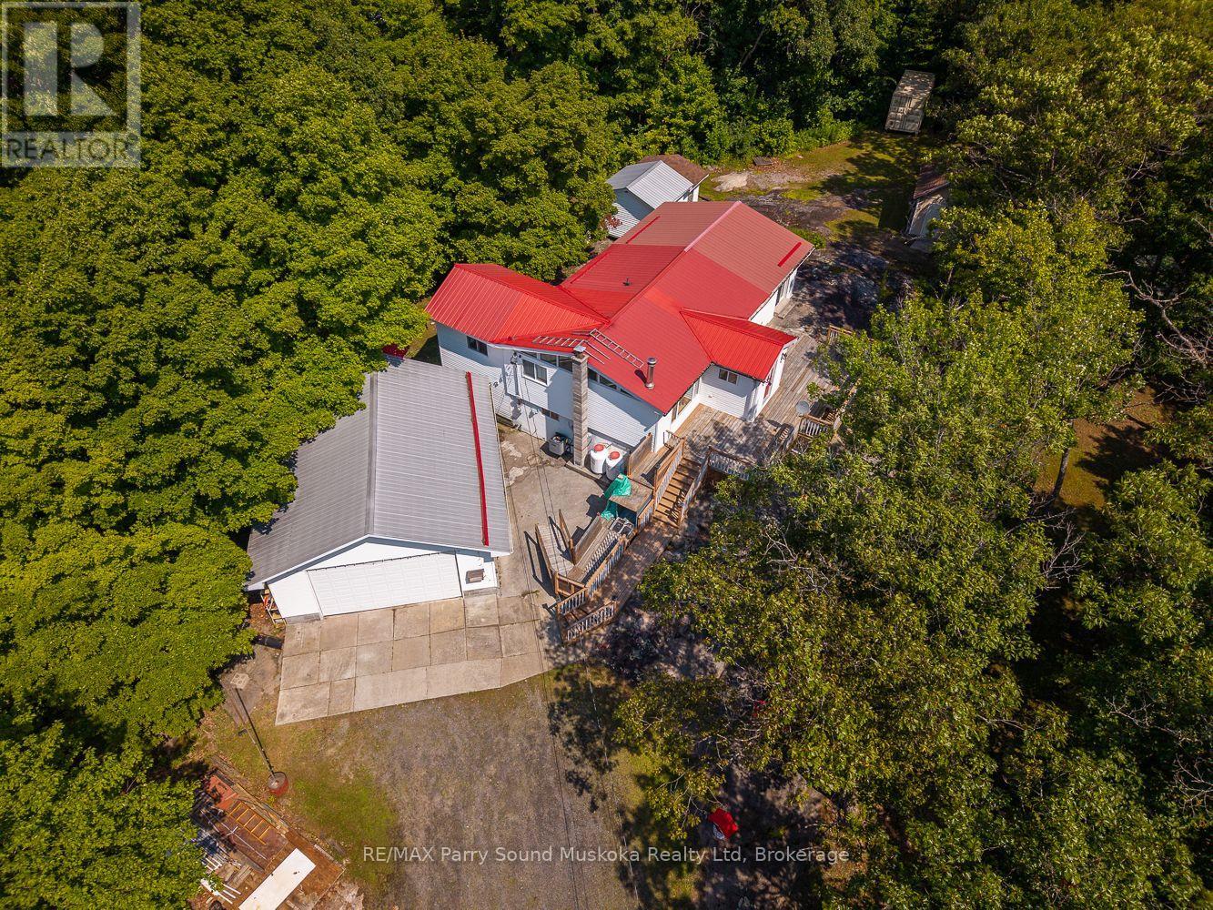 124 Pinewood Road, Mcdougall, Ontario  P2A 2W9 - Photo 46 - X12316640