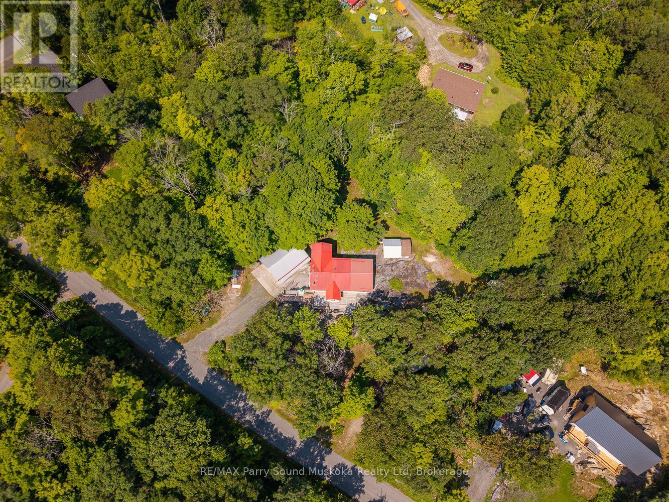 124 Pinewood Road, Mcdougall, Ontario  P2A 2W9 - Photo 48 - X12316640