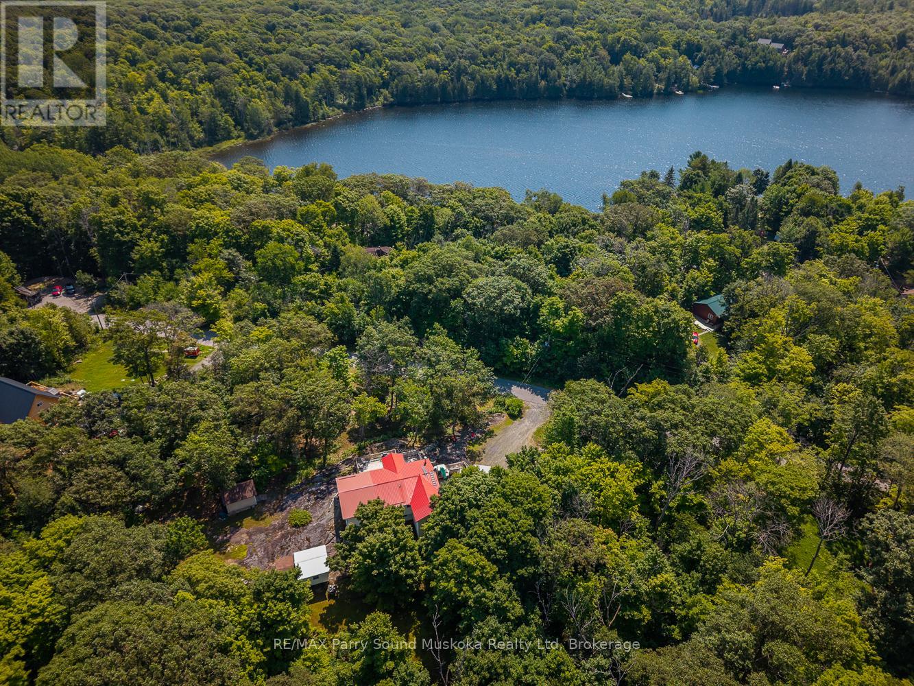 124 Pinewood Road, Mcdougall, Ontario  P2A 2W9 - Photo 49 - X12316640