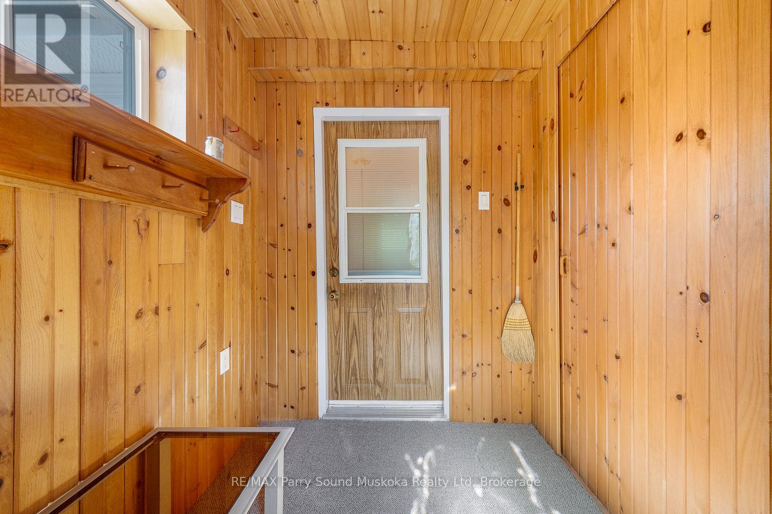 124 Pinewood Road, Mcdougall, Ontario  P2A 2W9 - Photo 6 - X12316640
