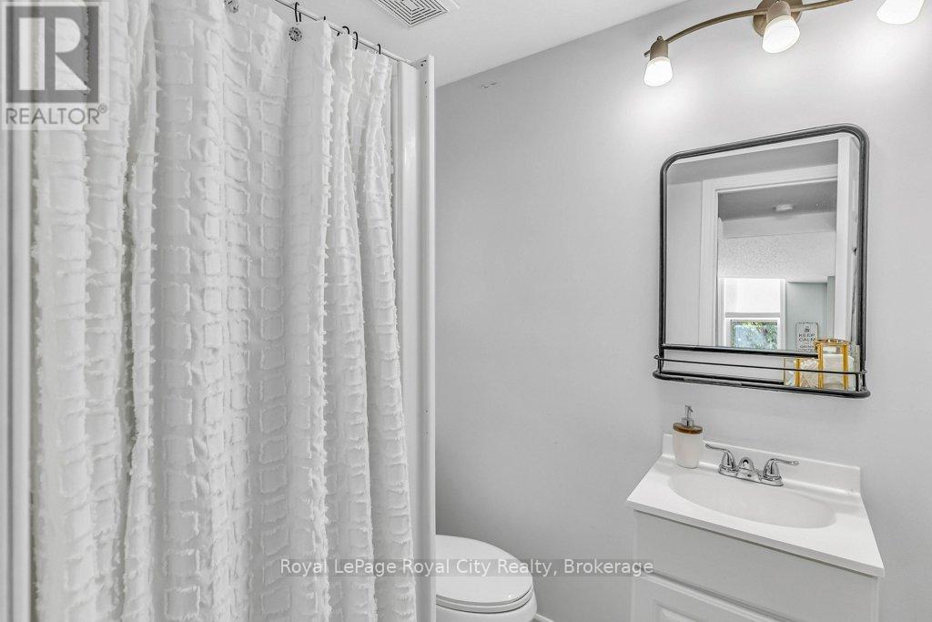 38 - 240 London Road W, Guelph, Ontario  N1H 8N8 - Photo 36 - X12316643