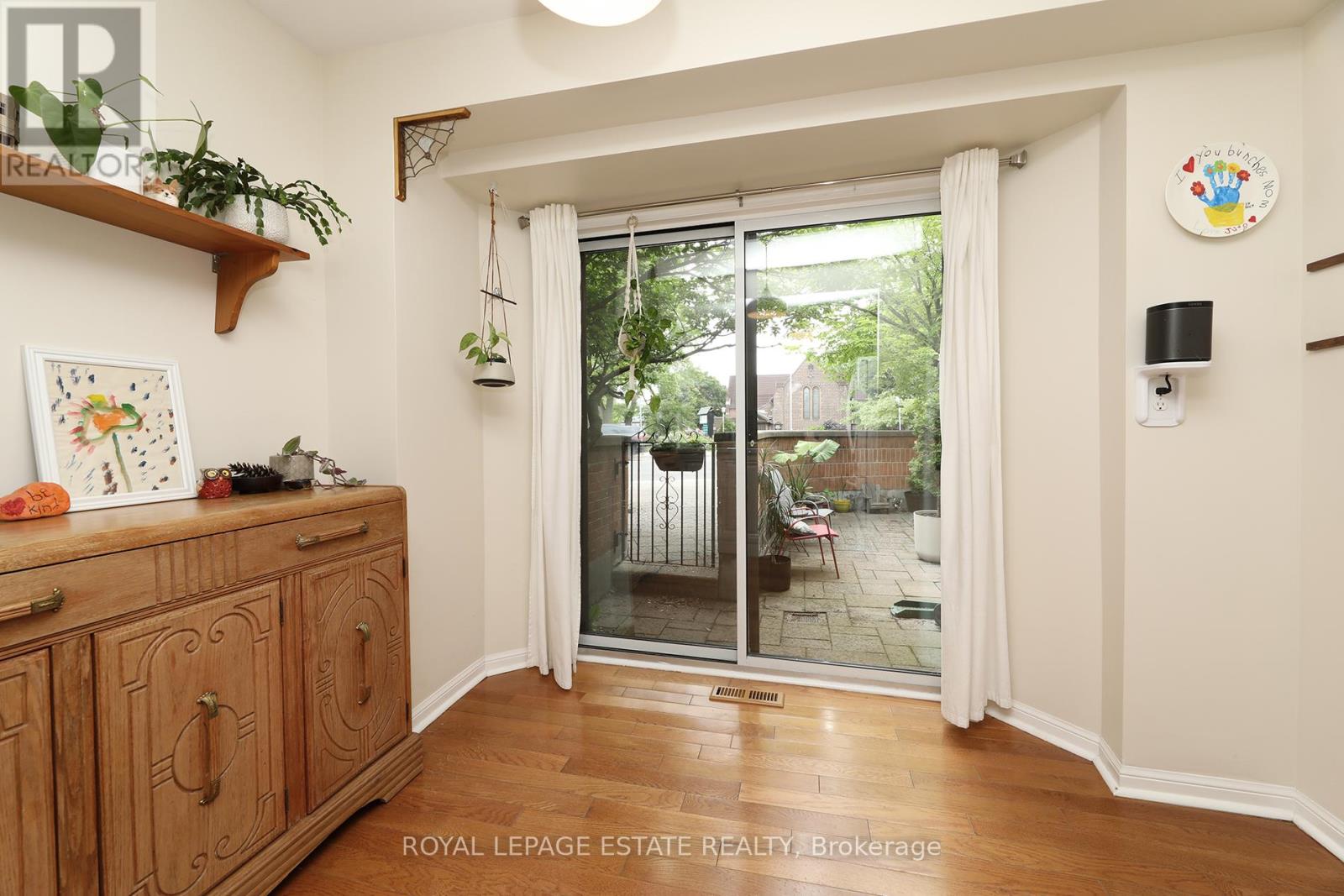 Property at 34 RODEO PATHWAY image 4