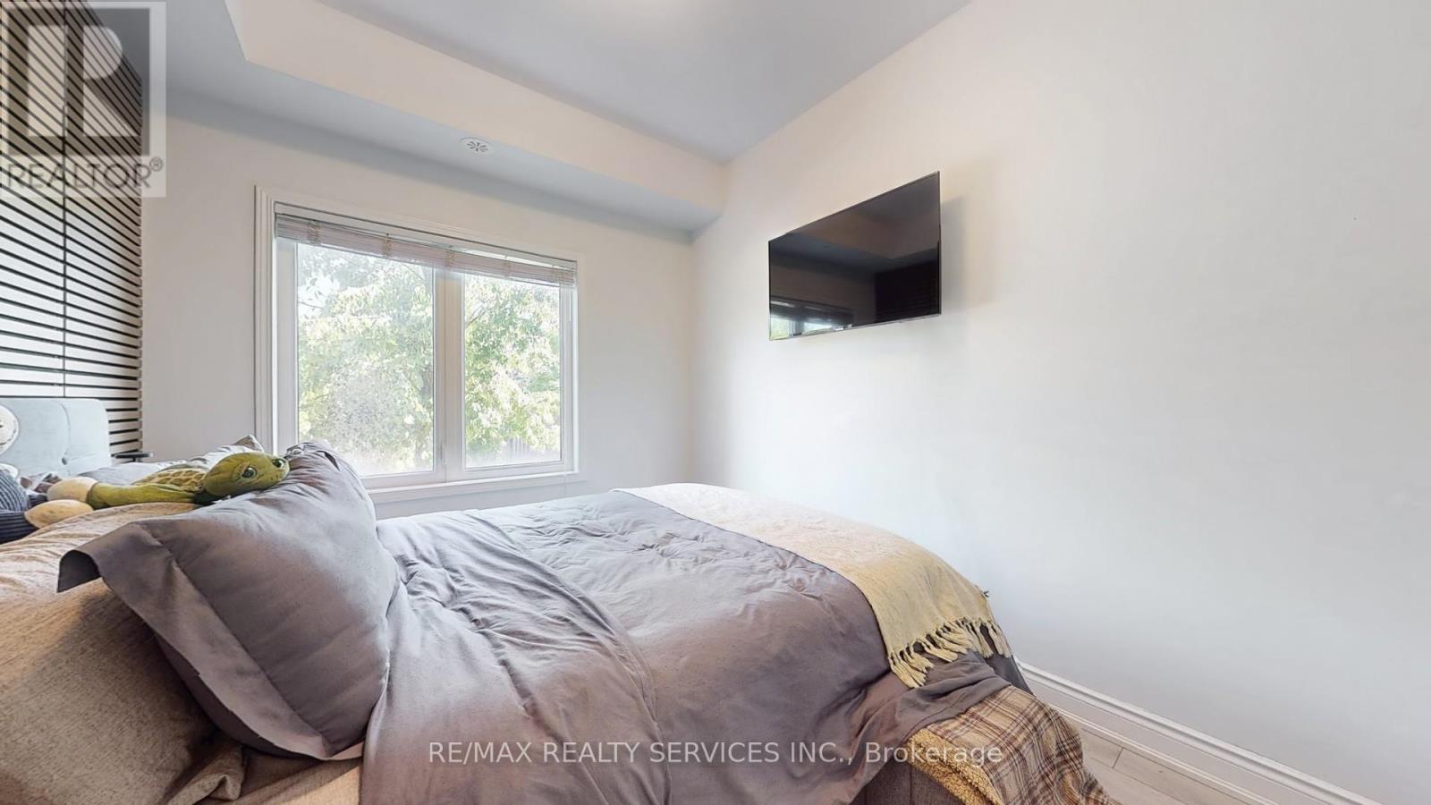 218 - 17 Coneflower Crescent, Toronto, Ontario  M2R 0A5 - Photo 16 - C12316637