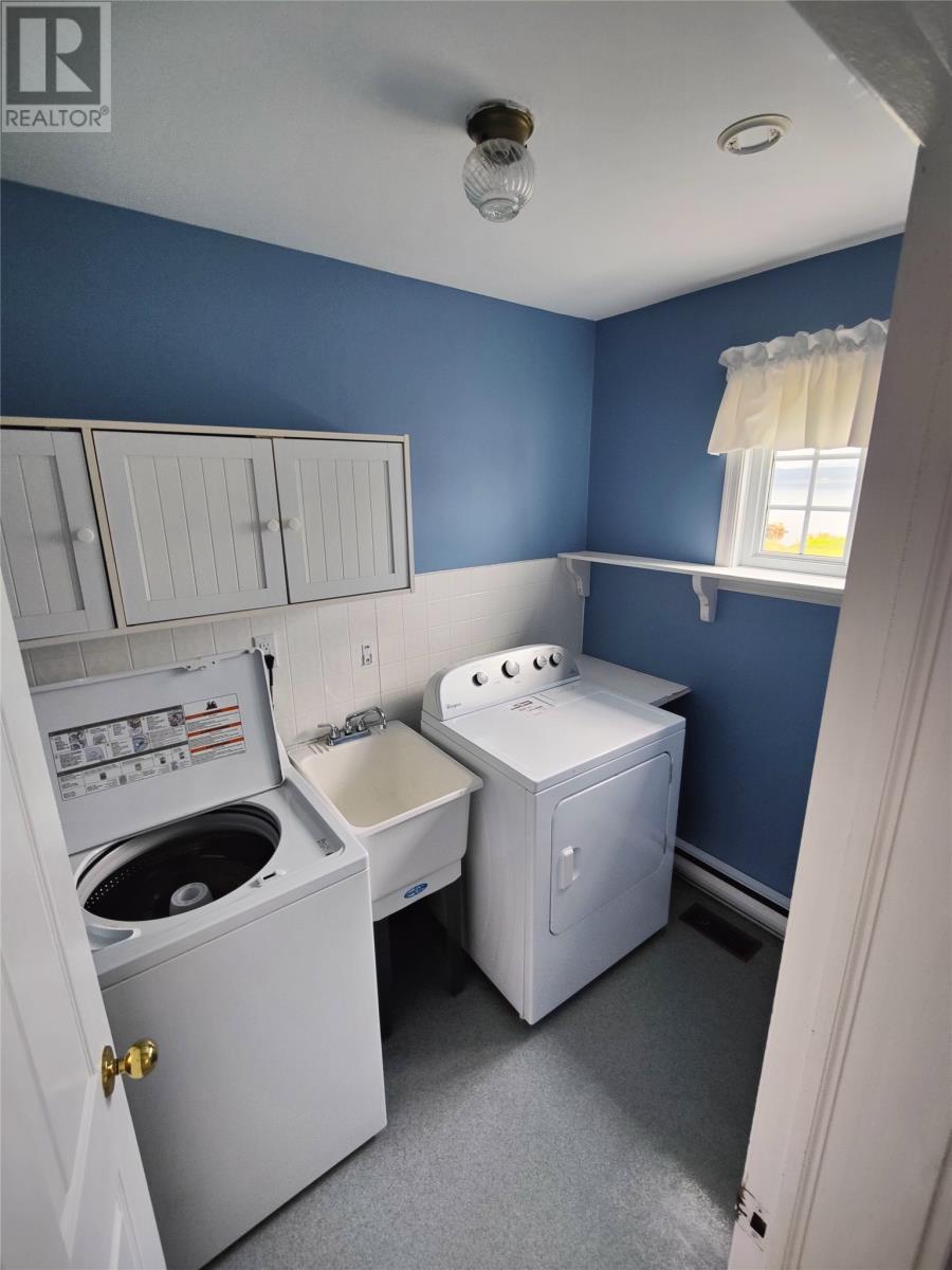 122 Main Street N, Glovertown, Newfoundland & Labrador  A0G 2L0 - Photo 23 - 1288464
