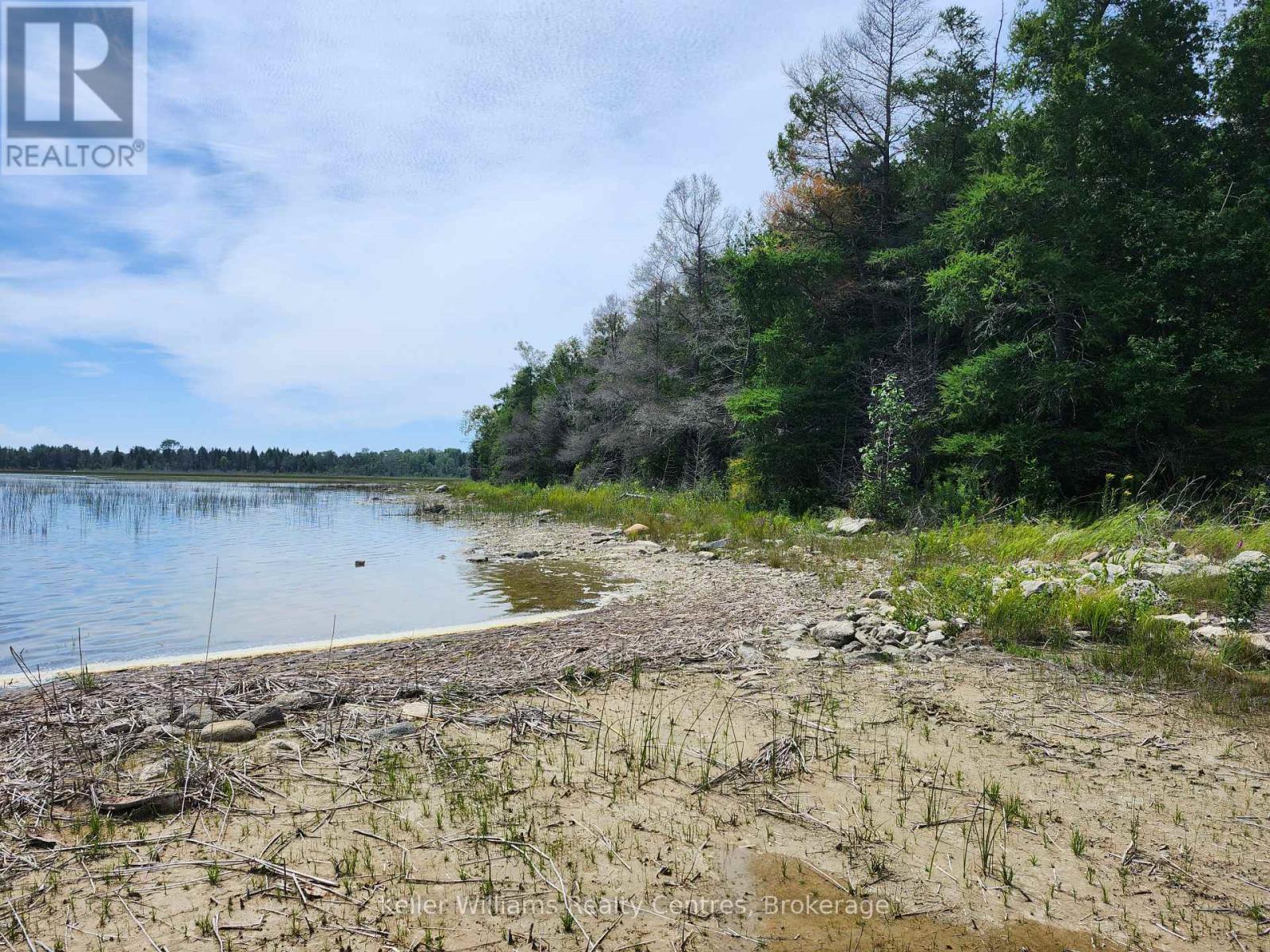 23 Rabbit, South Bruce Peninsula, Ontario  N0H 2T0 - Photo 2 - X12311742