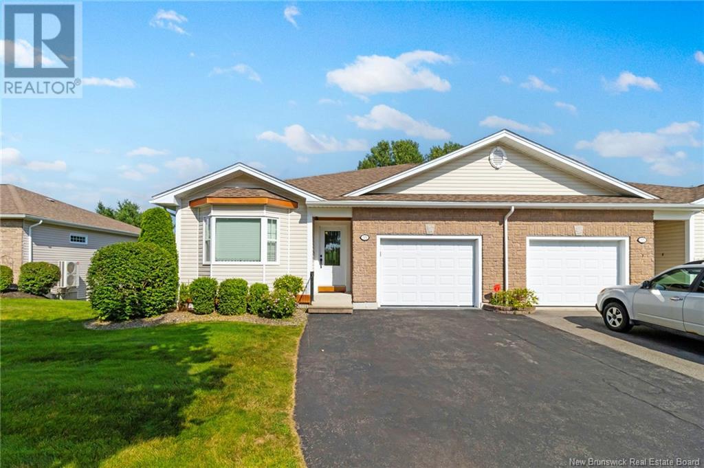Property at 55 SARAHS Lane image 1