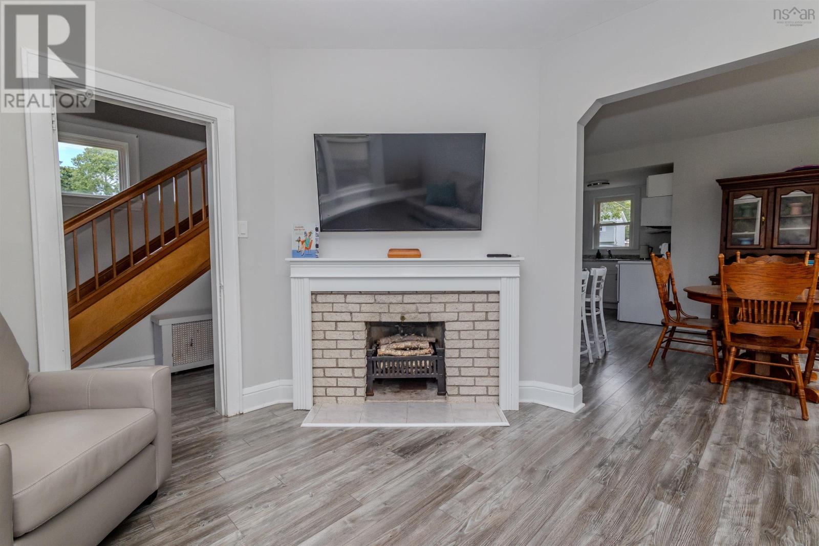 70 Murphy Road, Westmount, Nova Scotia  B1R 1W5 - Photo 11 - 202519014