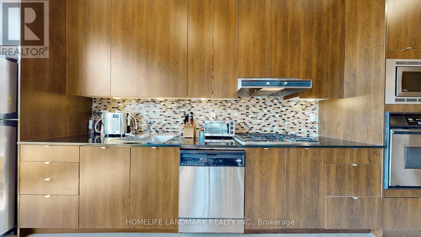 712 - 23 Brant Street, Toronto (Waterfront Communities), Ontario  M5V 2L5 - Photo 17 - C12316698