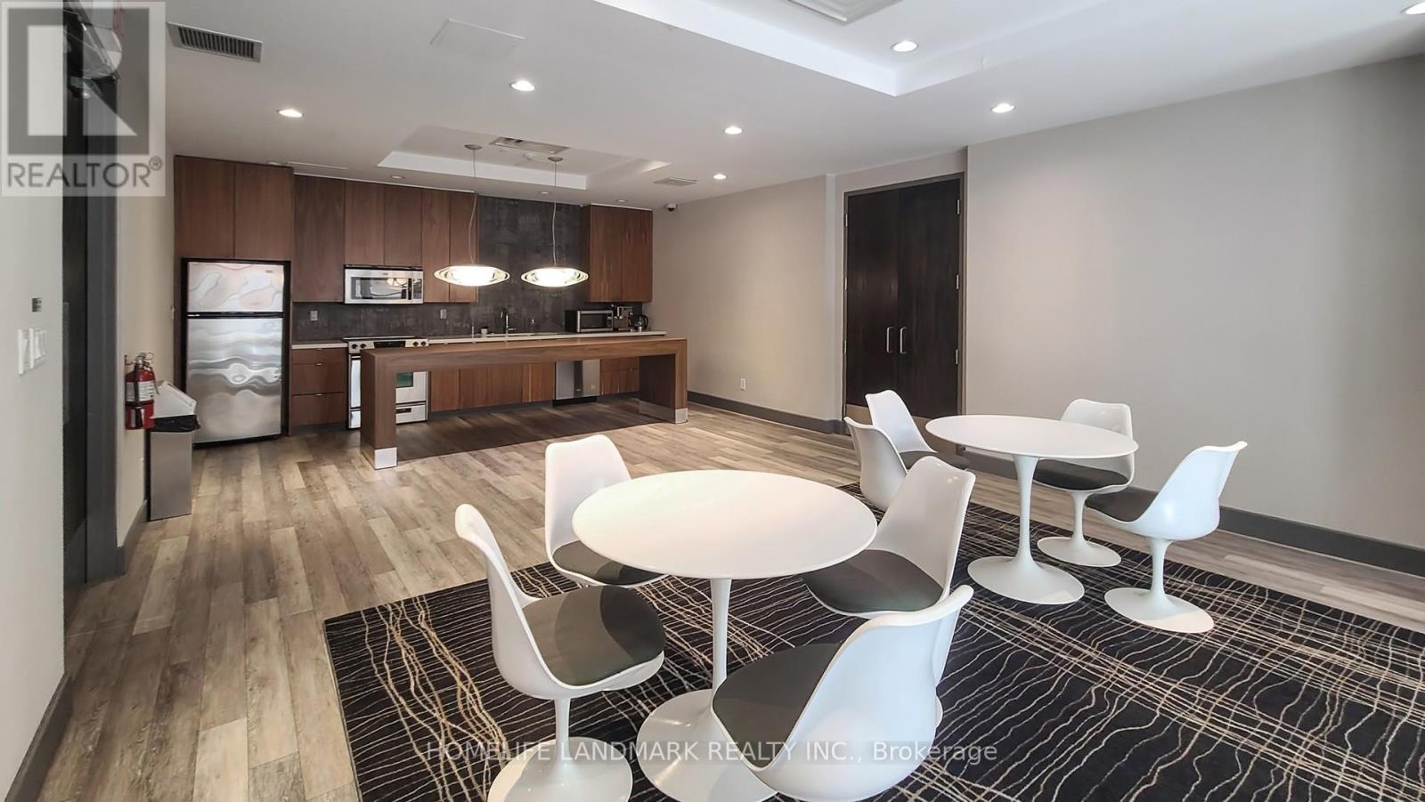 712 - 23 Brant Street, Toronto (Waterfront Communities), Ontario  M5V 2L5 - Photo 41 - C12316698