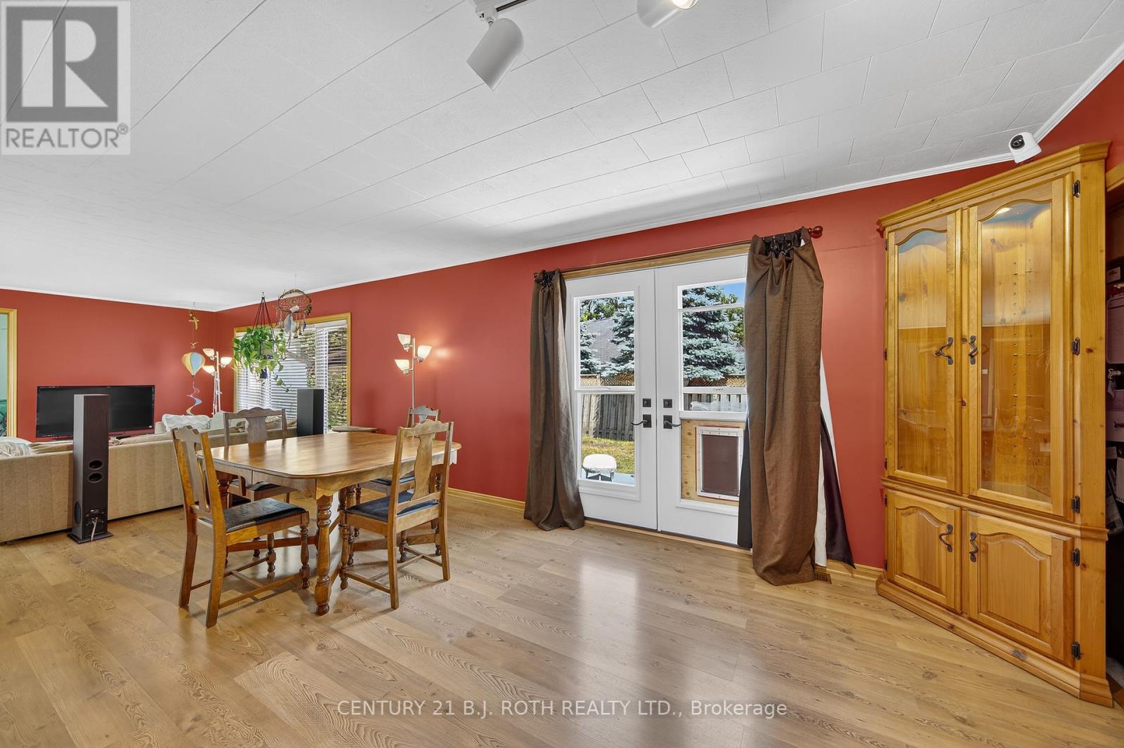 3929 Alderly Avenue, Innisfil, Ontario  L9S 2M2 - Photo 20 - N12316656