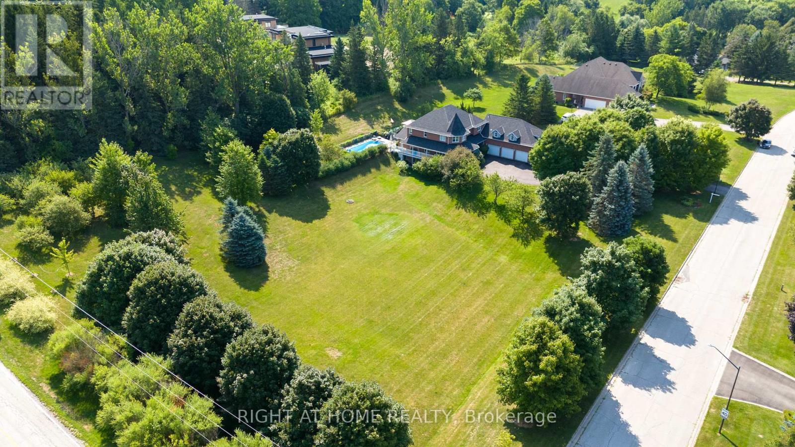 Property at 11 TRAINOR COURT image 3
