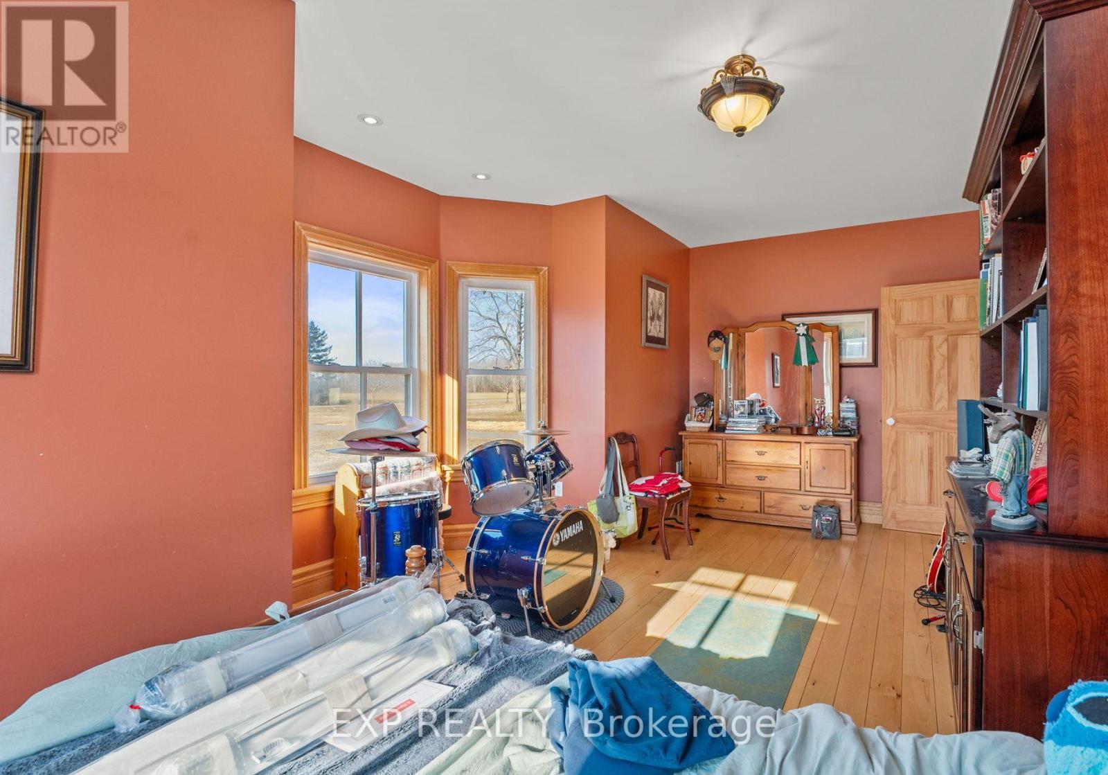 8923 Morning Glory Road, Georgina, Ontario  L0E 1N0 - Photo 26 - N12316701