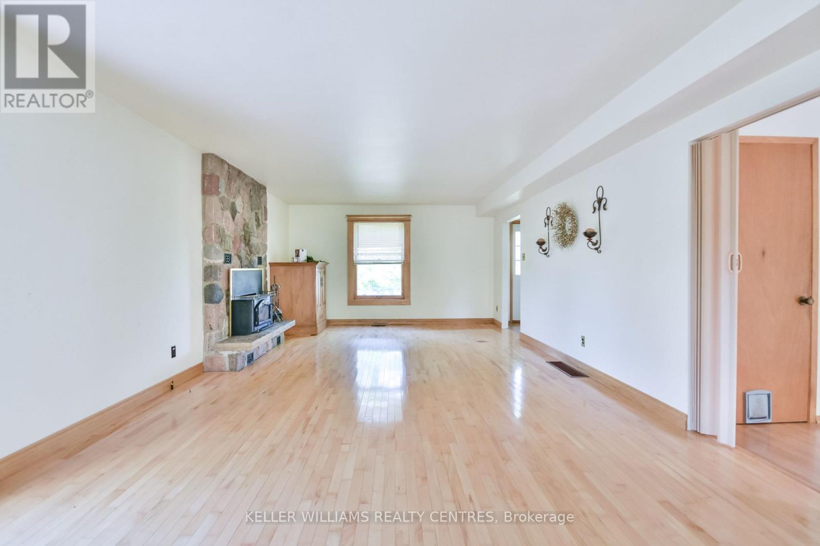2928 12 Line N, Oro-Medonte, Ontario  L0K 1E0 - Photo 11 - S12316686