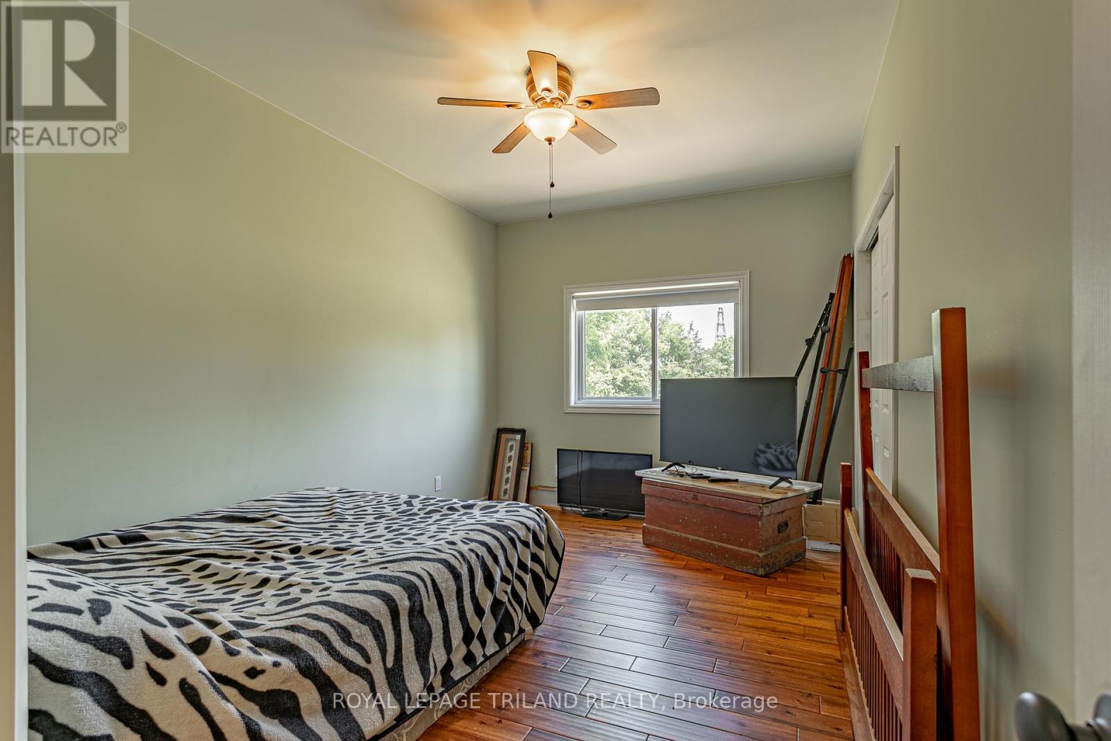 15240 Scott Line, Chatham-Kent, Ontario  N0L 1X0 - Photo 16 - X12316714