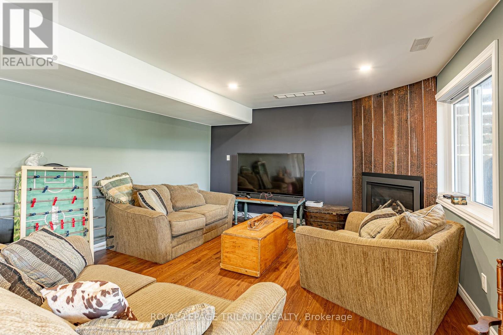 15240 Scott Line, Chatham-Kent, Ontario  N0L 1X0 - Photo 23 - X12316714