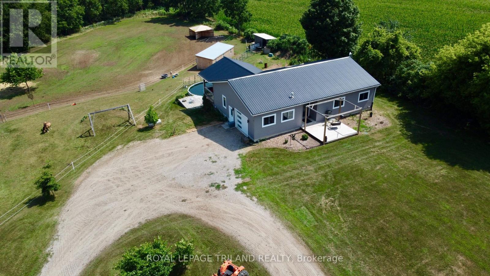 15240 Scott Line, Chatham-Kent, Ontario  N0L 1X0 - Photo 44 - X12316714