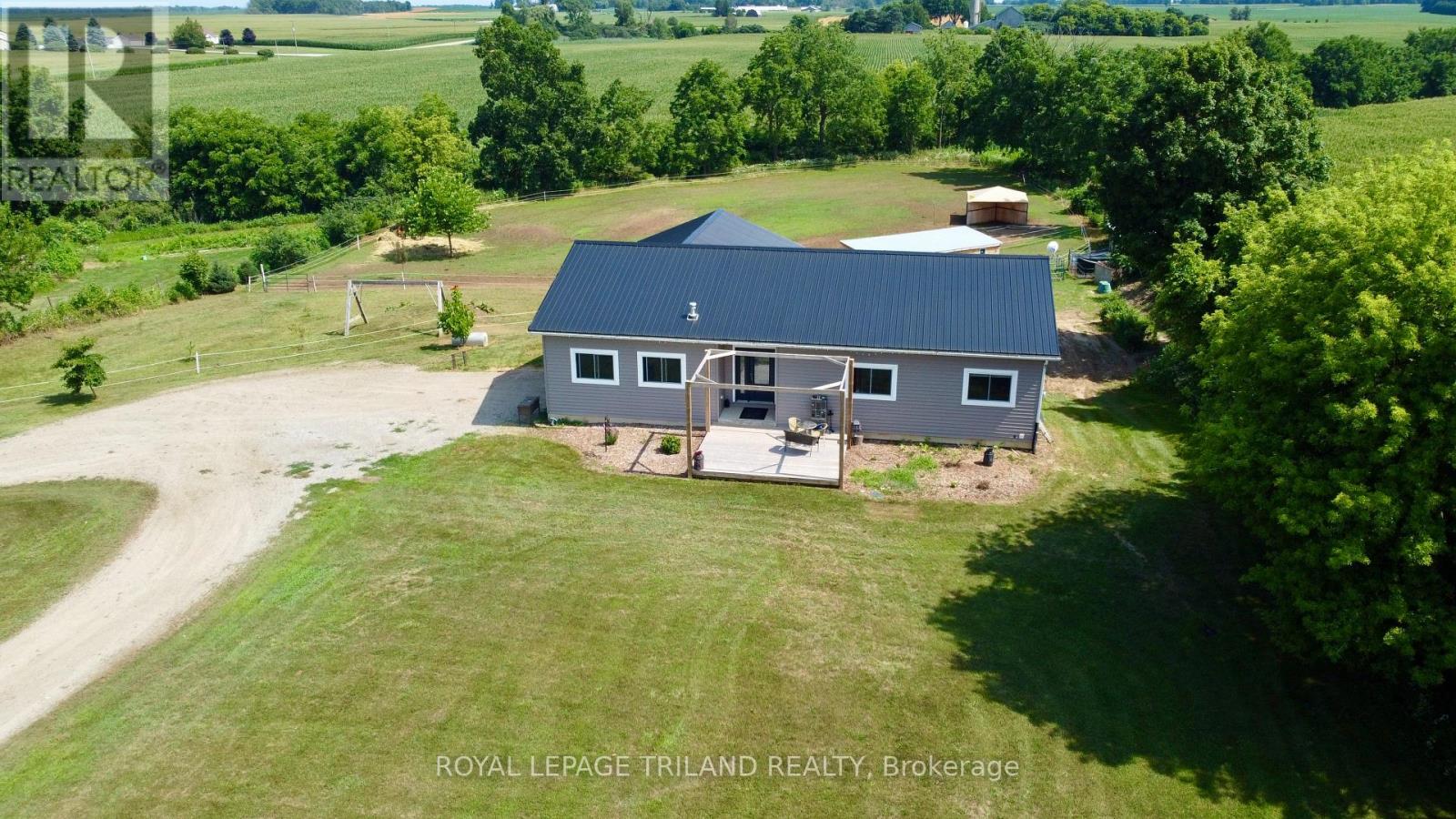 15240 Scott Line, Chatham-Kent, Ontario  N0L 1X0 - Photo 46 - X12316714