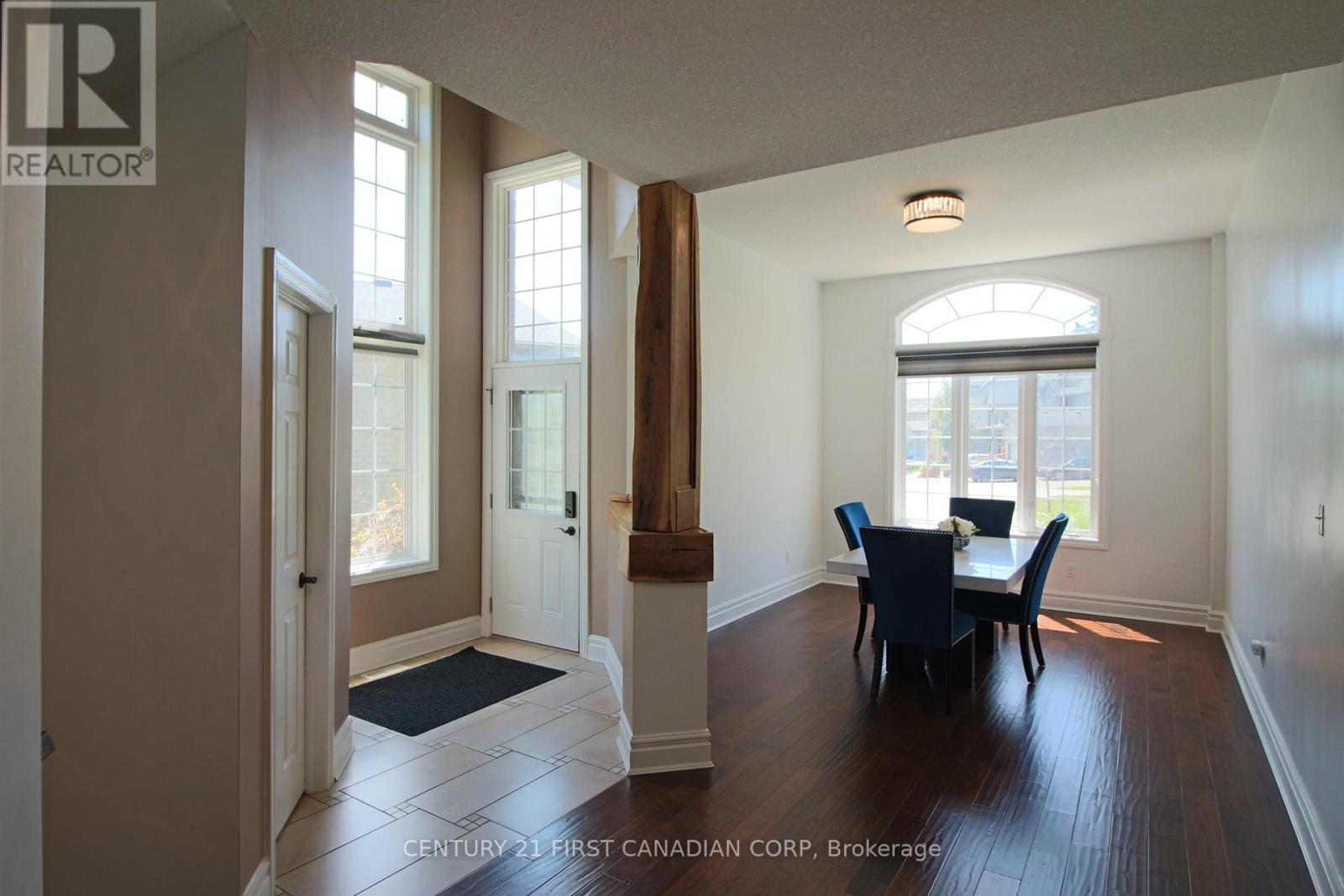 1052 Loft Court, London North, Ontario  N6G 0J9 - Photo 2 - X12316720