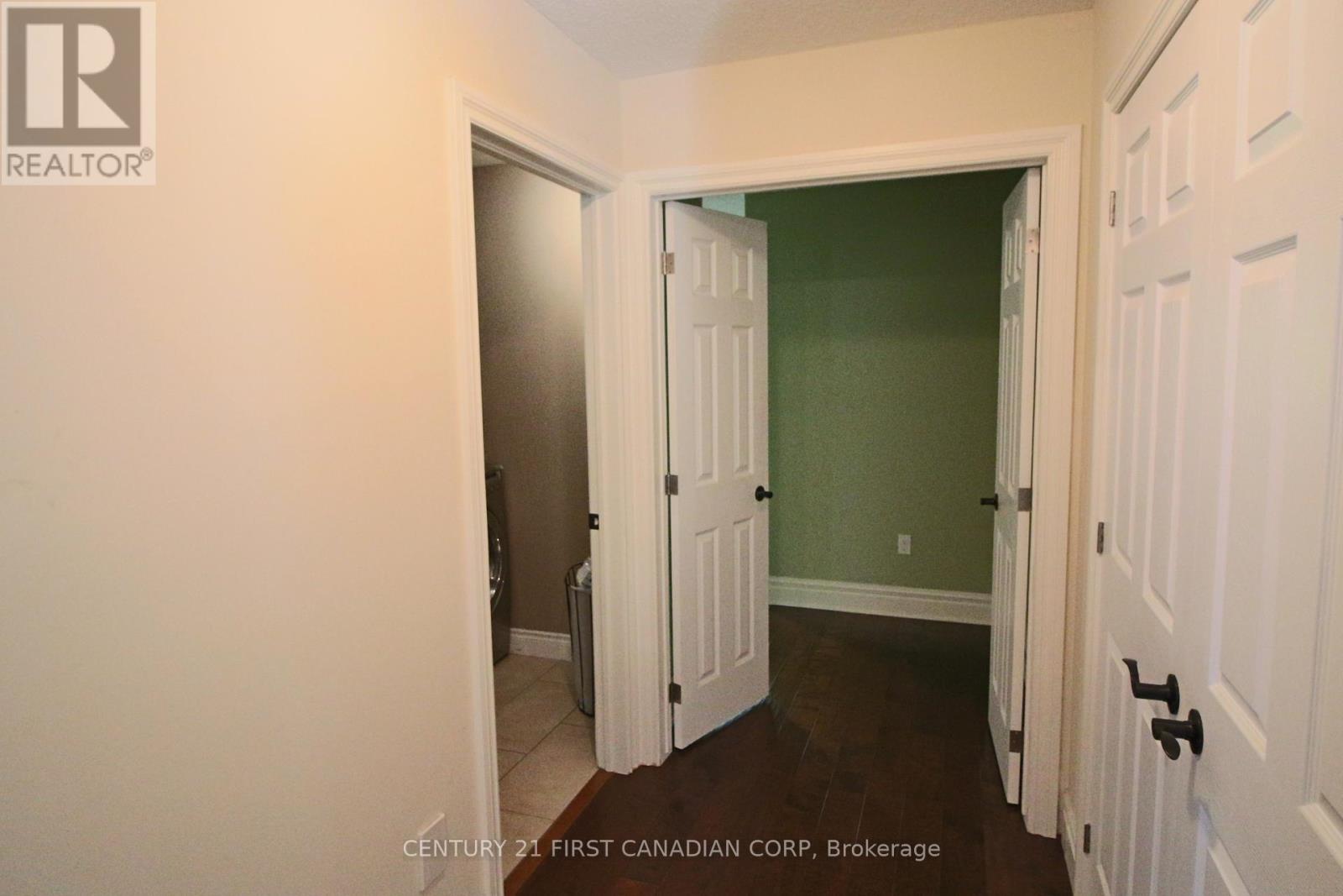 1052 Loft Court, London North, Ontario  N6G 0J9 - Photo 24 - X12316720