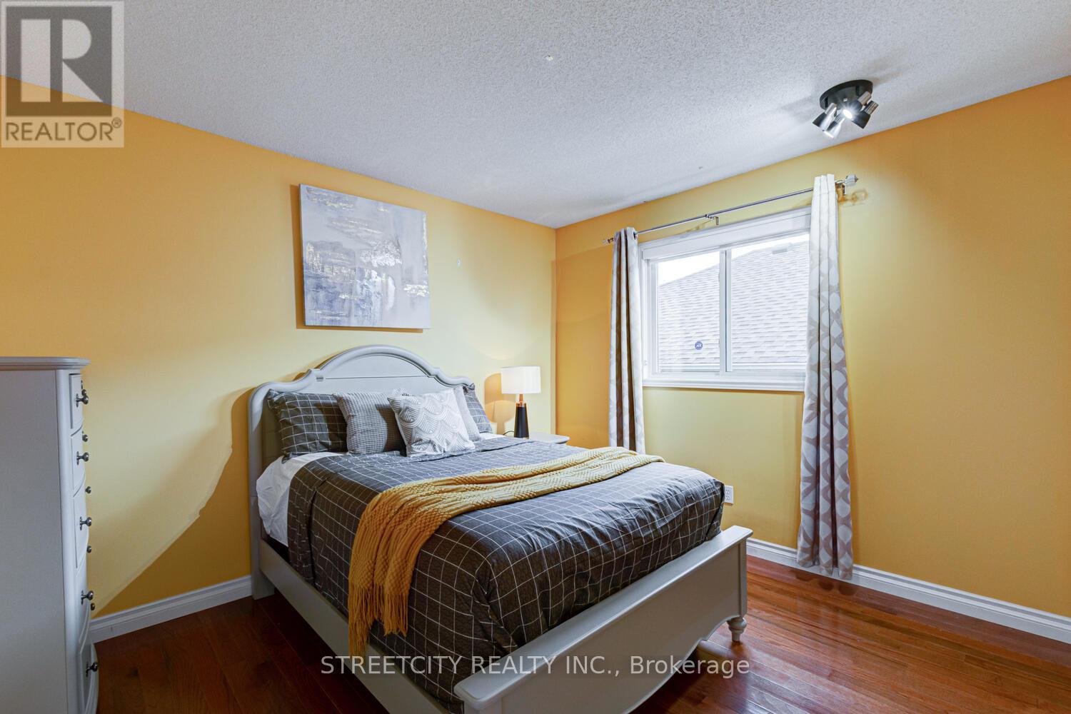 14 - 145 North Centre Road, London North, Ontario  N5X 4C7 - Photo 14 - X12316738