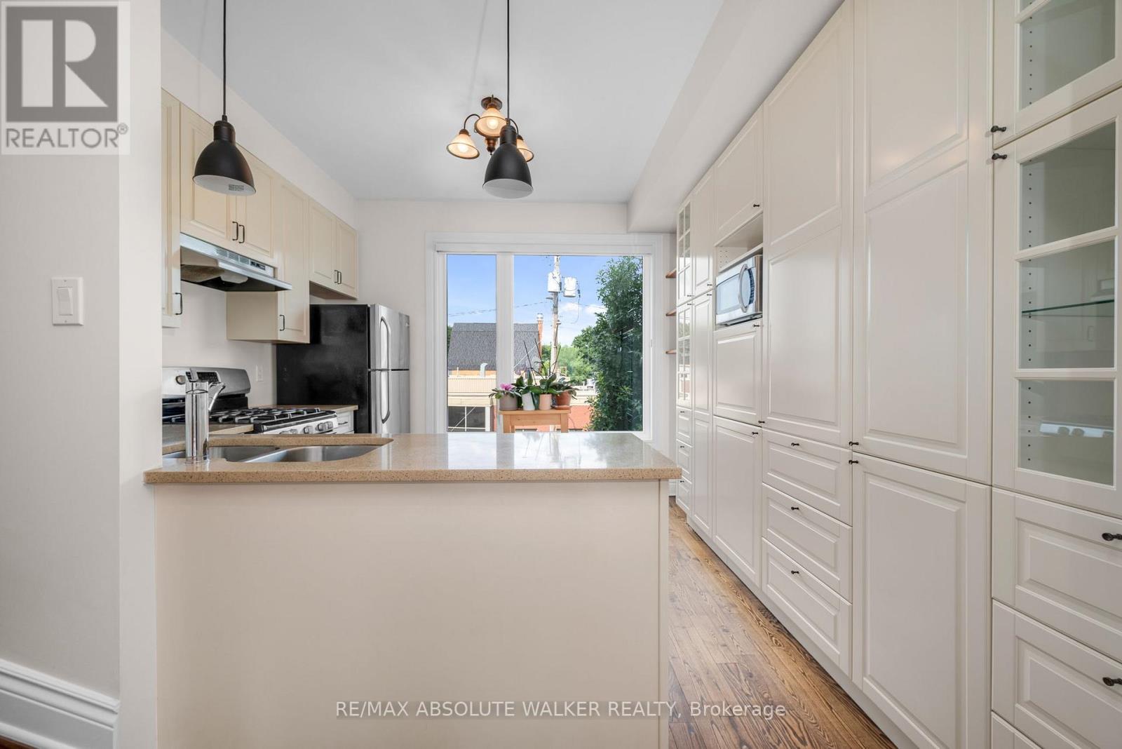 286 Cambridge Street N, Ottawa, Ontario  K1R 0B4 - Photo 15 - X12127596