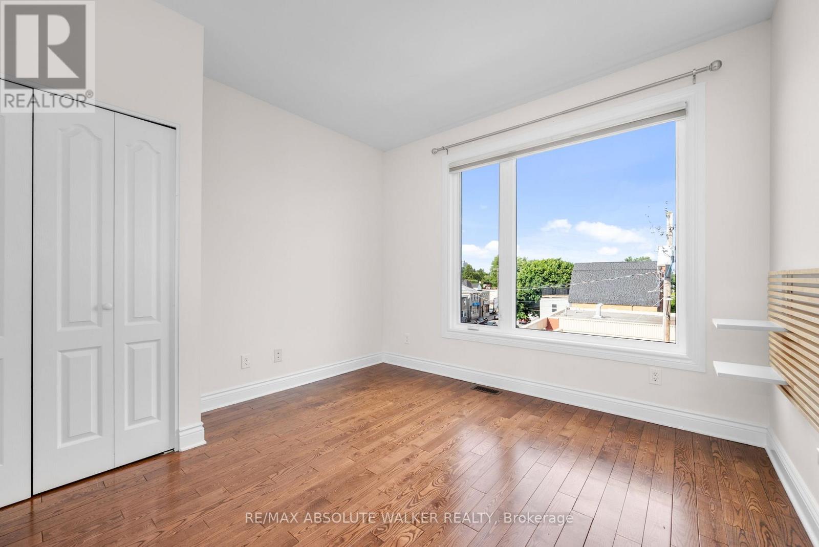 286 Cambridge Street N, Ottawa, Ontario  K1R 0B4 - Photo 23 - X12127596