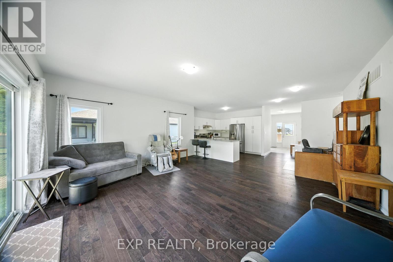 142 Ellen Street, North Perth, Ontario  N0G 1B0 - Photo 15 - X12316662
