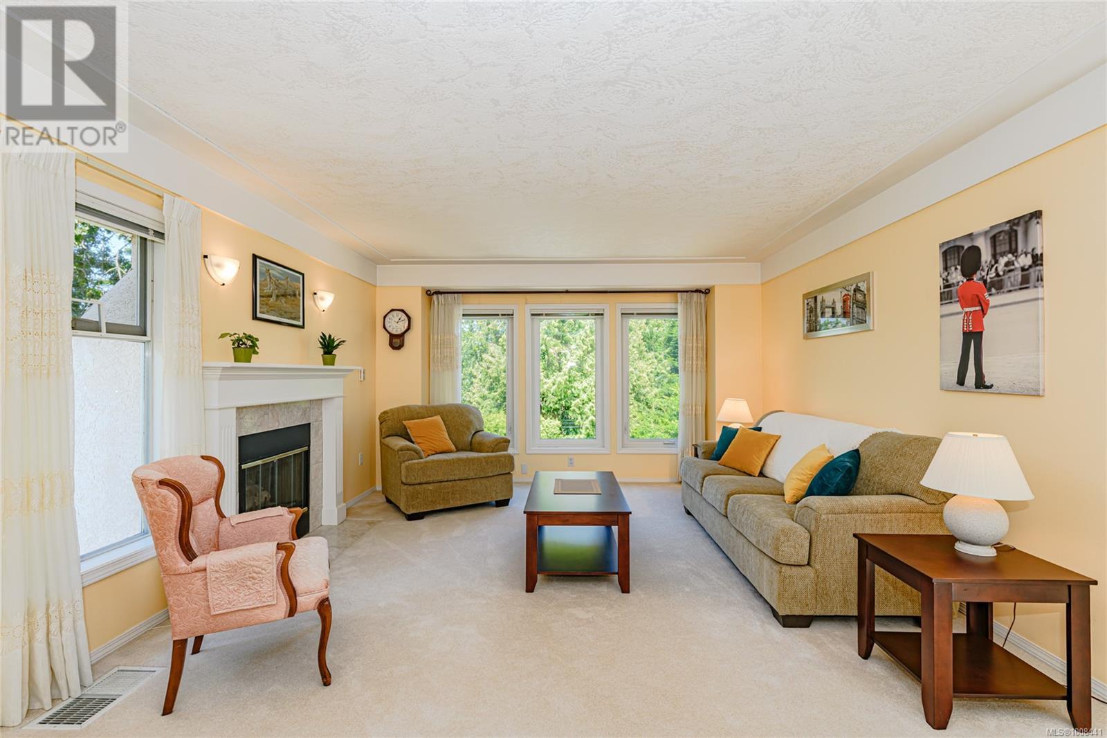 Property at 1294 Carmichael Crt image 1