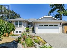 1294 Carmichael Crt Strawberry Vale, Saanich, Ca