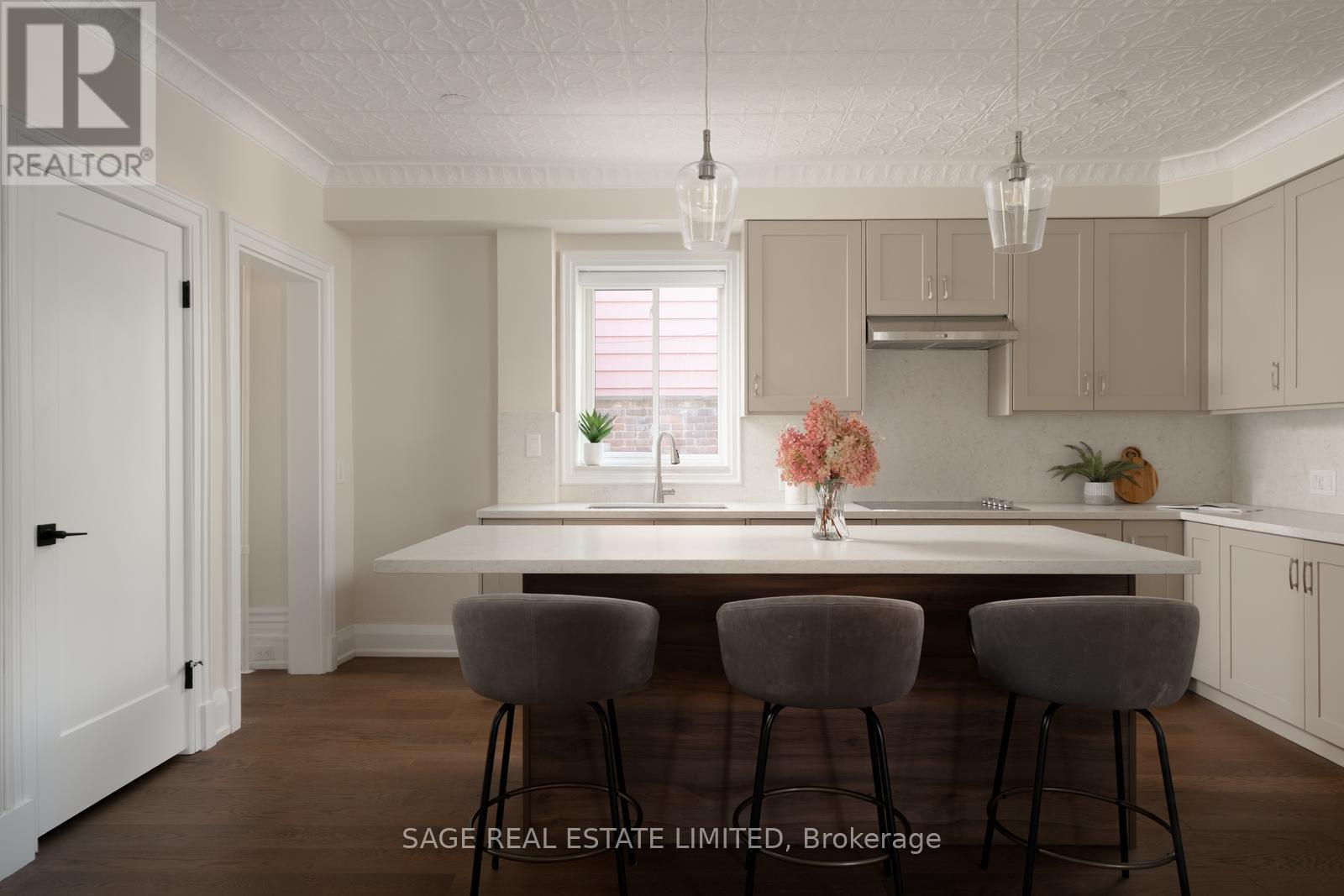 14 Halton Street, Toronto (Trinity-Bellwoods), Ontario  M6J 1R3 - Photo 20 - C12276303