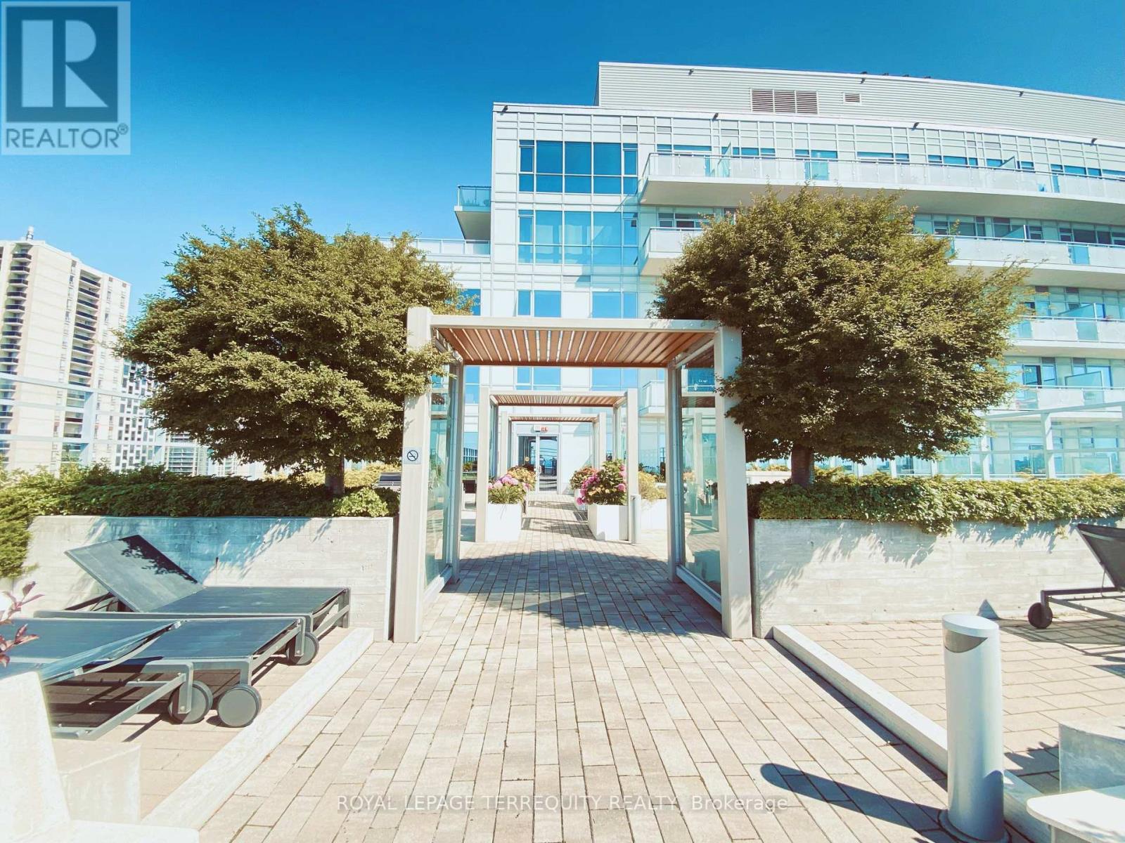 437 - 1830 Bloor Street W, Toronto, Ontario  M6P 0A2 - Photo 27 - W12185459