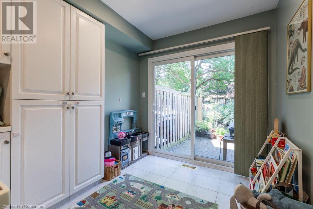 10 Huntingwood Avenue Unit# 20, Dundas, Ontario  L9H 6X3 - Photo 19 - 40756082