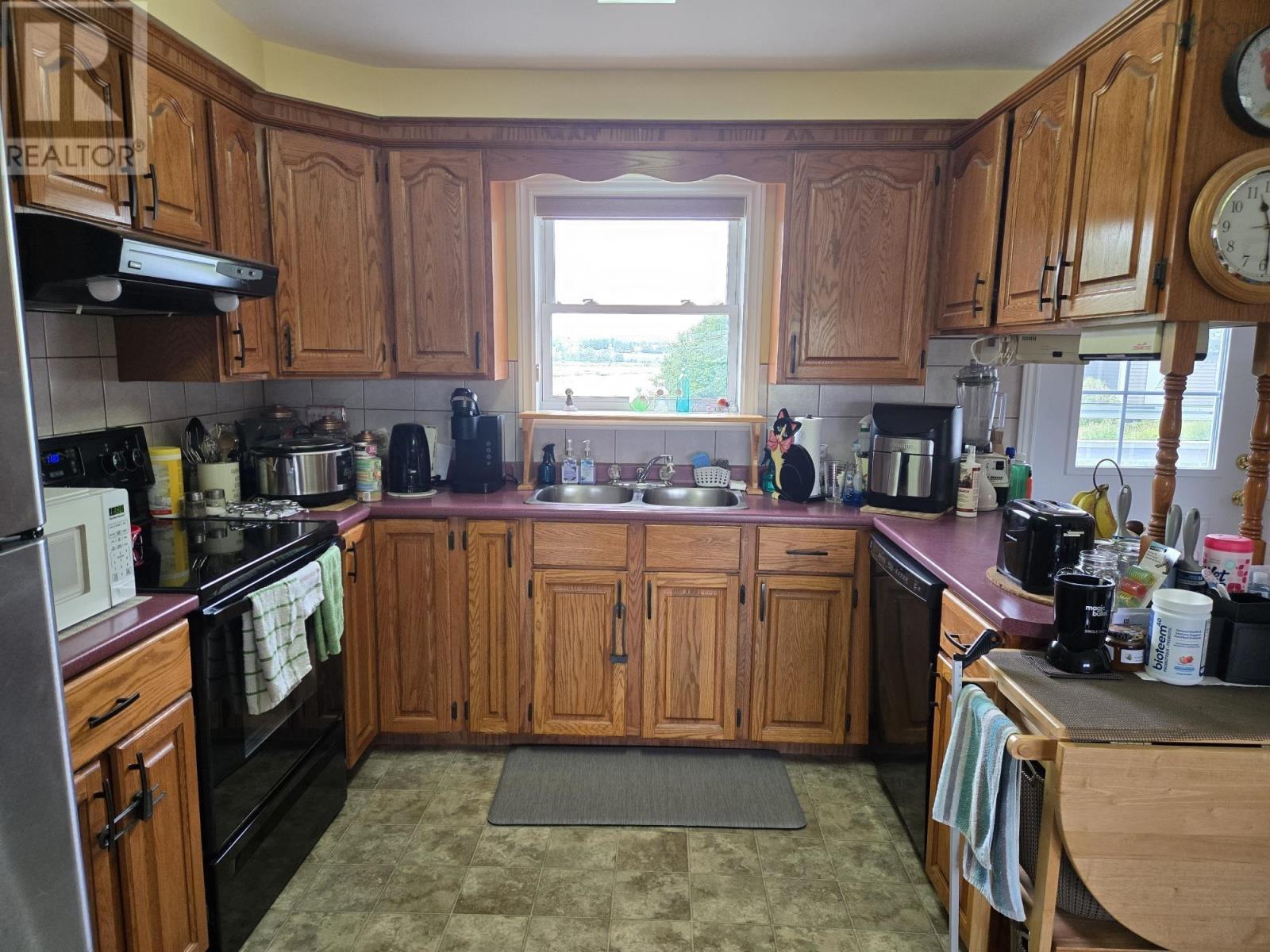 132 Maclaughlin Avenue, Lower Onslow, Nova Scotia  B6L 5G6 - Photo 3 - 202516331