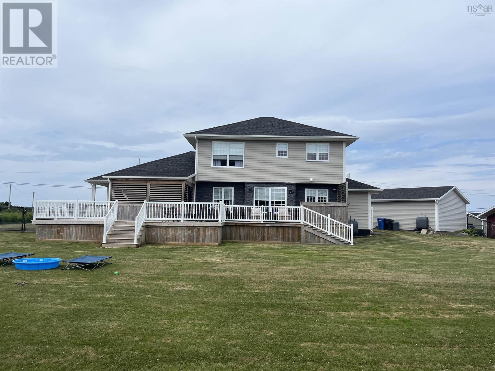21 Woodward Street, Glace Bay, Nova Scotia  B1A 4R4 - Photo 2 - 202517861