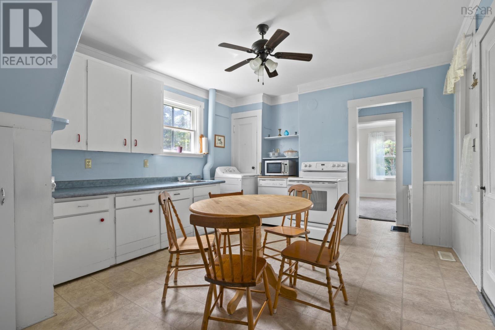 149 Duke Street, Chester, Nova Scotia  B0J 1J0 - Photo 13 - 202519143