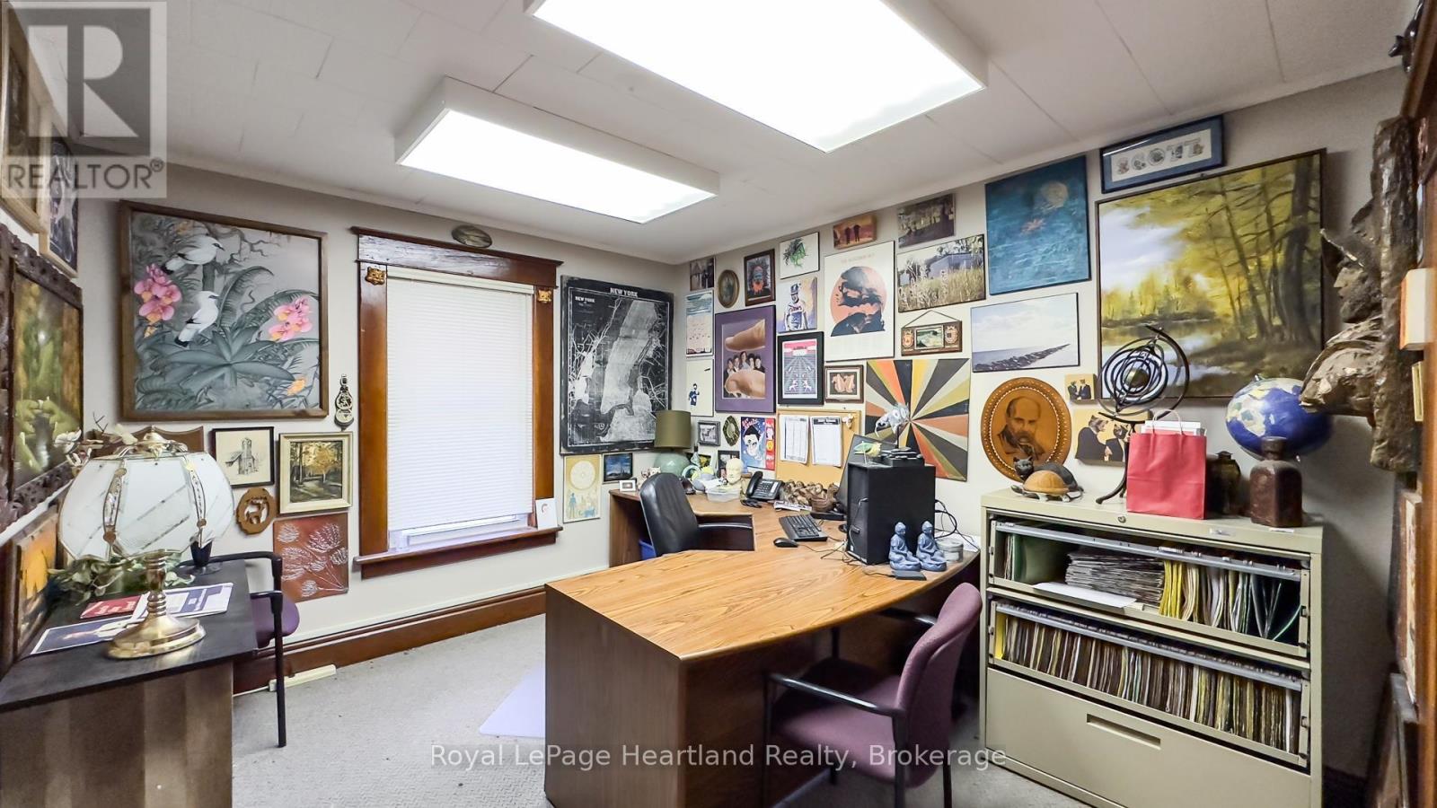 405 Queen St, North Huron, Ontario  N0M 1H0 - Photo 13 - X12279858