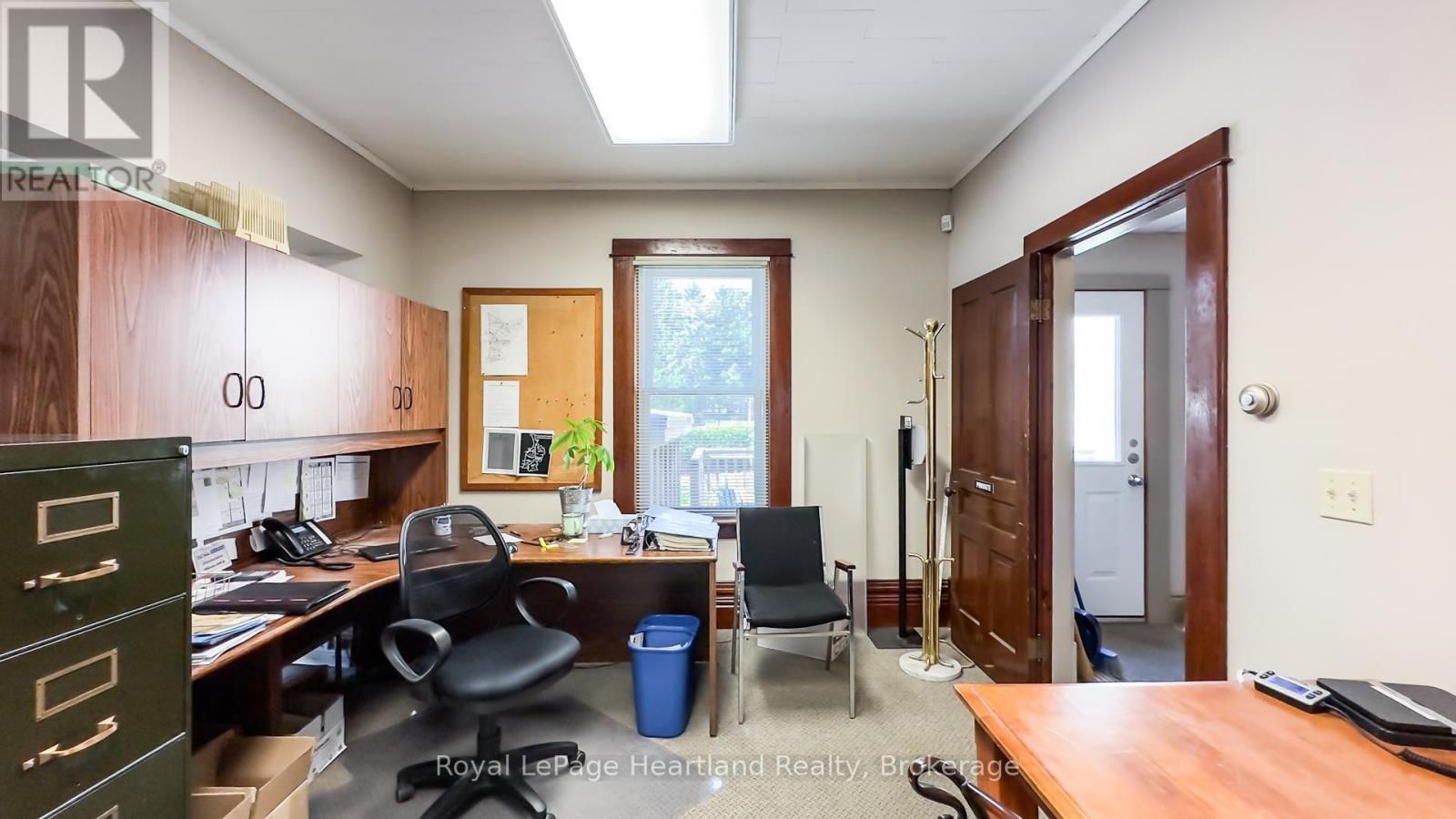 405 Queen St, North Huron, Ontario  N0M 1H0 - Photo 39 - X12279858