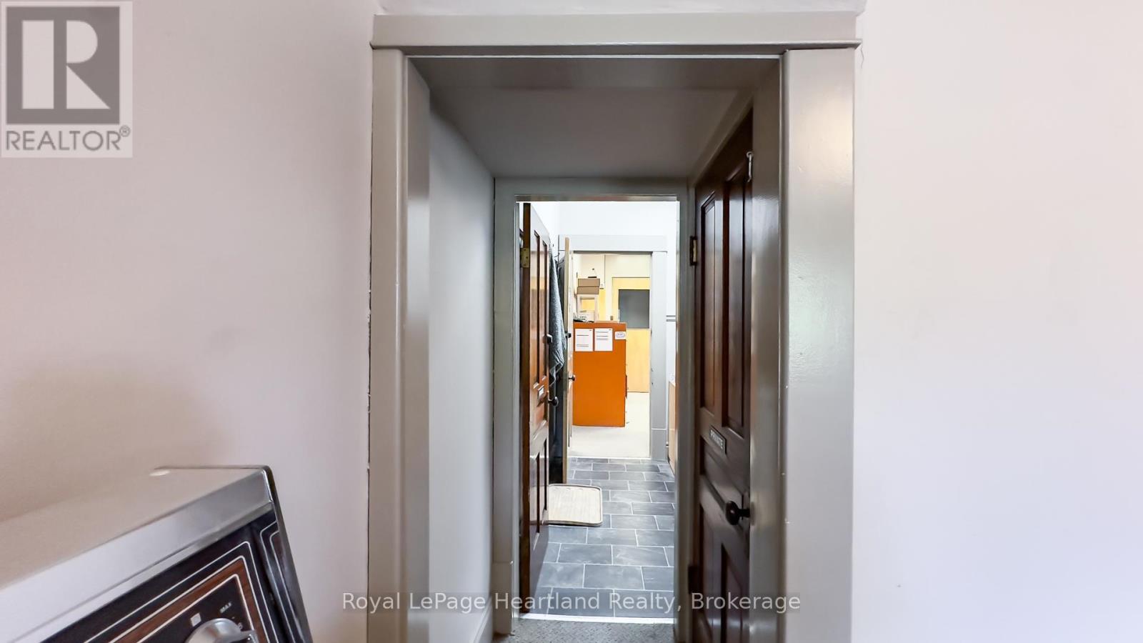405 Queen St, North Huron, Ontario  N0M 1H0 - Photo 43 - X12279858