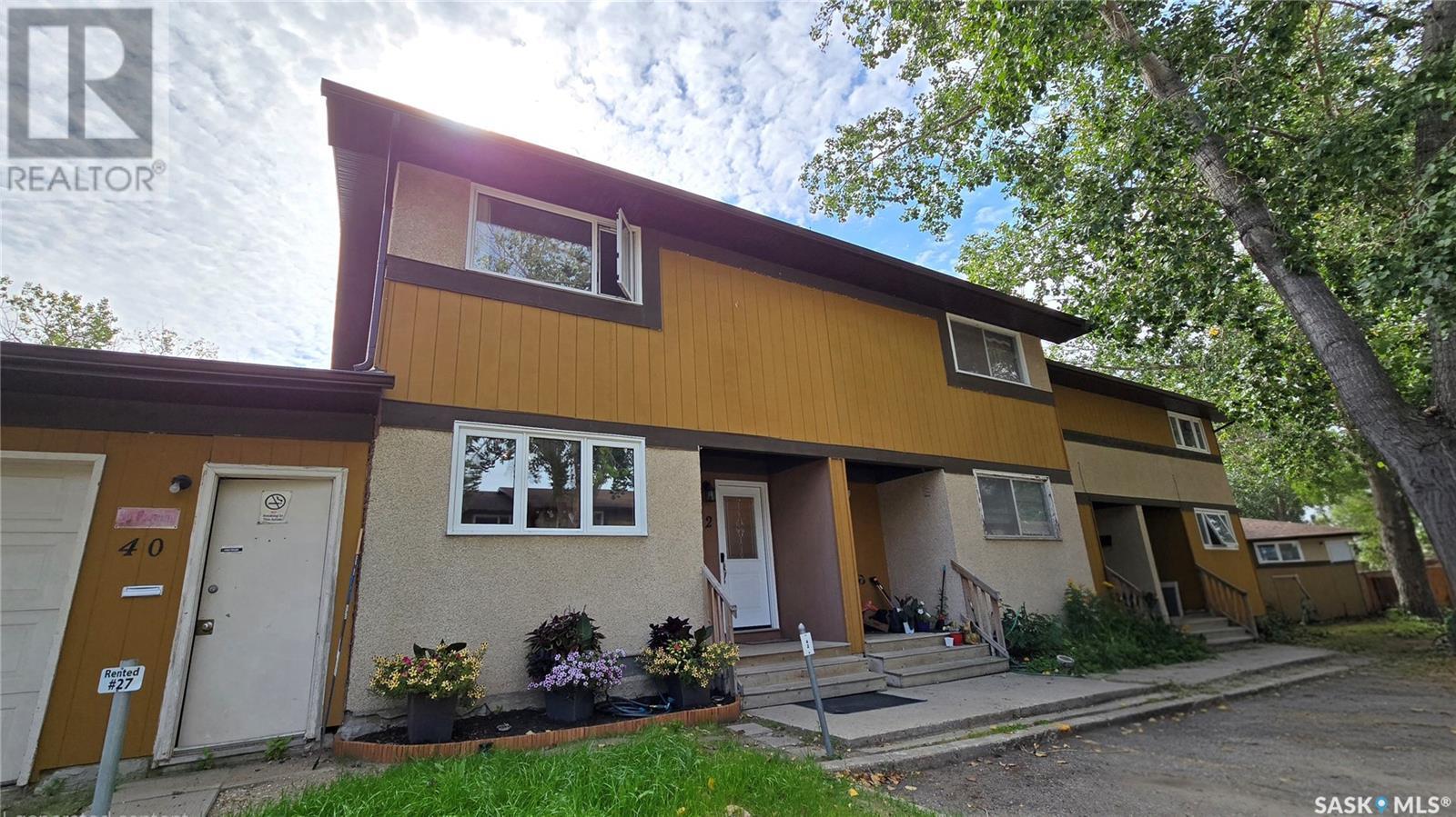 Property at 42 Mackenzie MEWS image 1