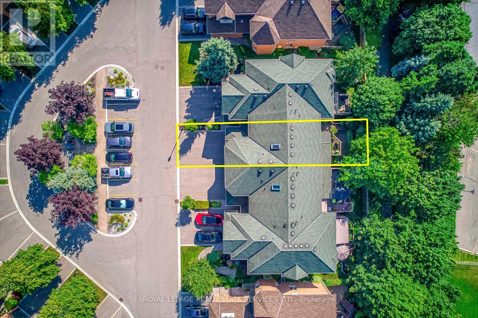 Property at 49 - 1905 BROAD HOLLOW GATE image 3