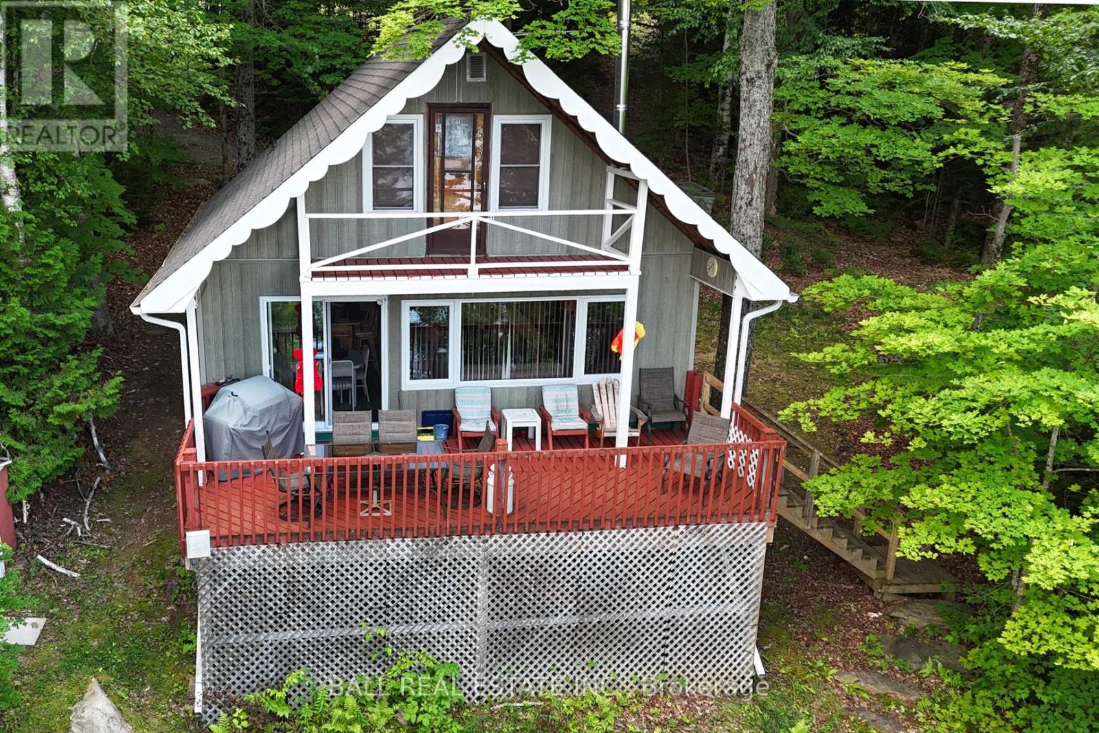 277 W Diamond Lake Road, Hastings Highlands, Ontario  K0L 2A0 - Photo 1 - X12316871