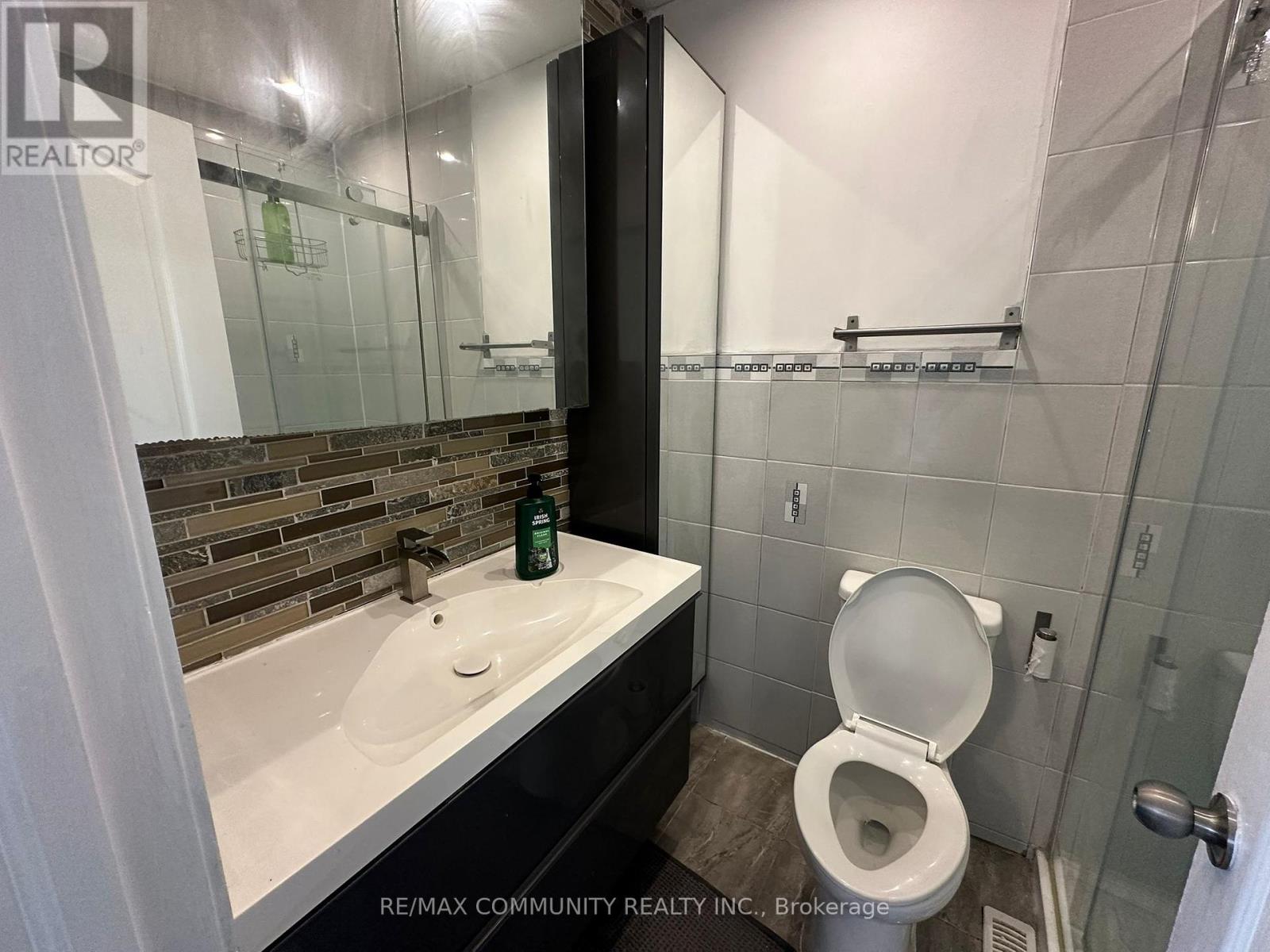 62 Montezuma Trail, Toronto, Ontario  M1V 1H8 - Photo 16 - E12316723