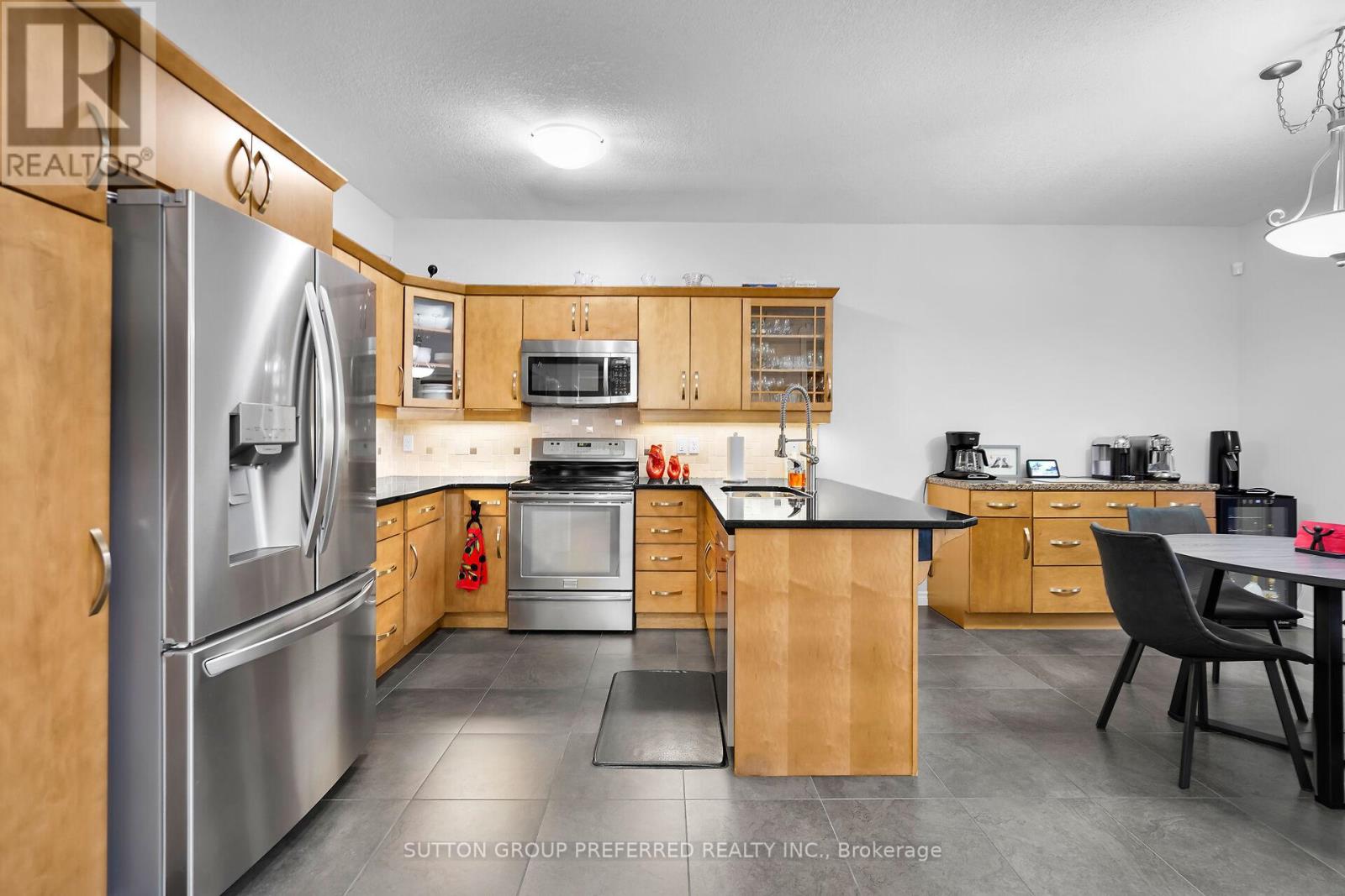 6517 Beattie Street, London South, Ontario  N6P 1T9 - Photo 12 - X12316784