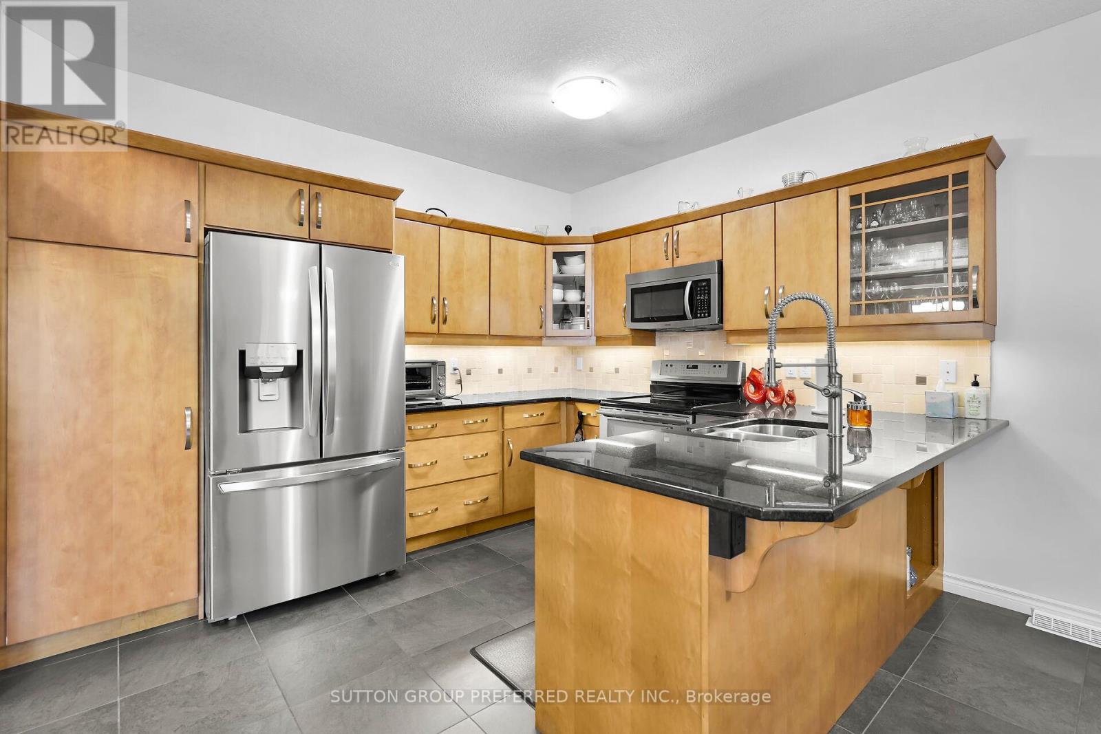 6517 Beattie Street, London South, Ontario  N6P 1T9 - Photo 13 - X12316784
