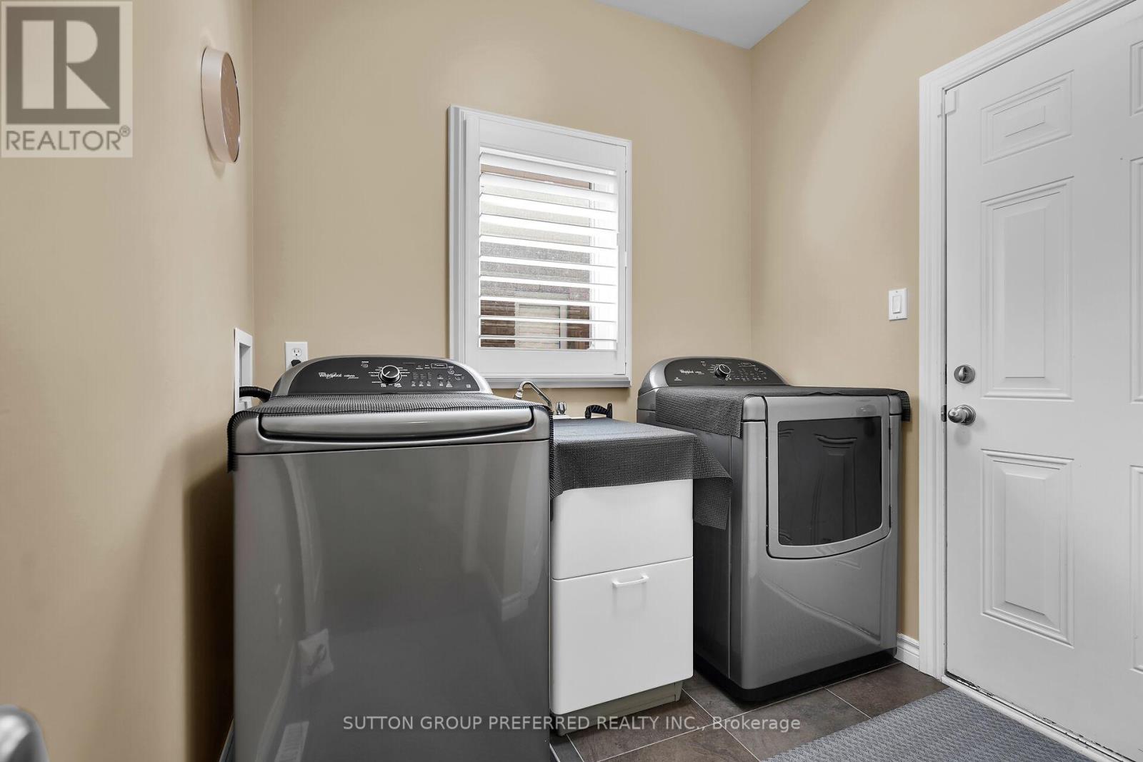 6517 Beattie Street, London South, Ontario  N6P 1T9 - Photo 5 - X12316784