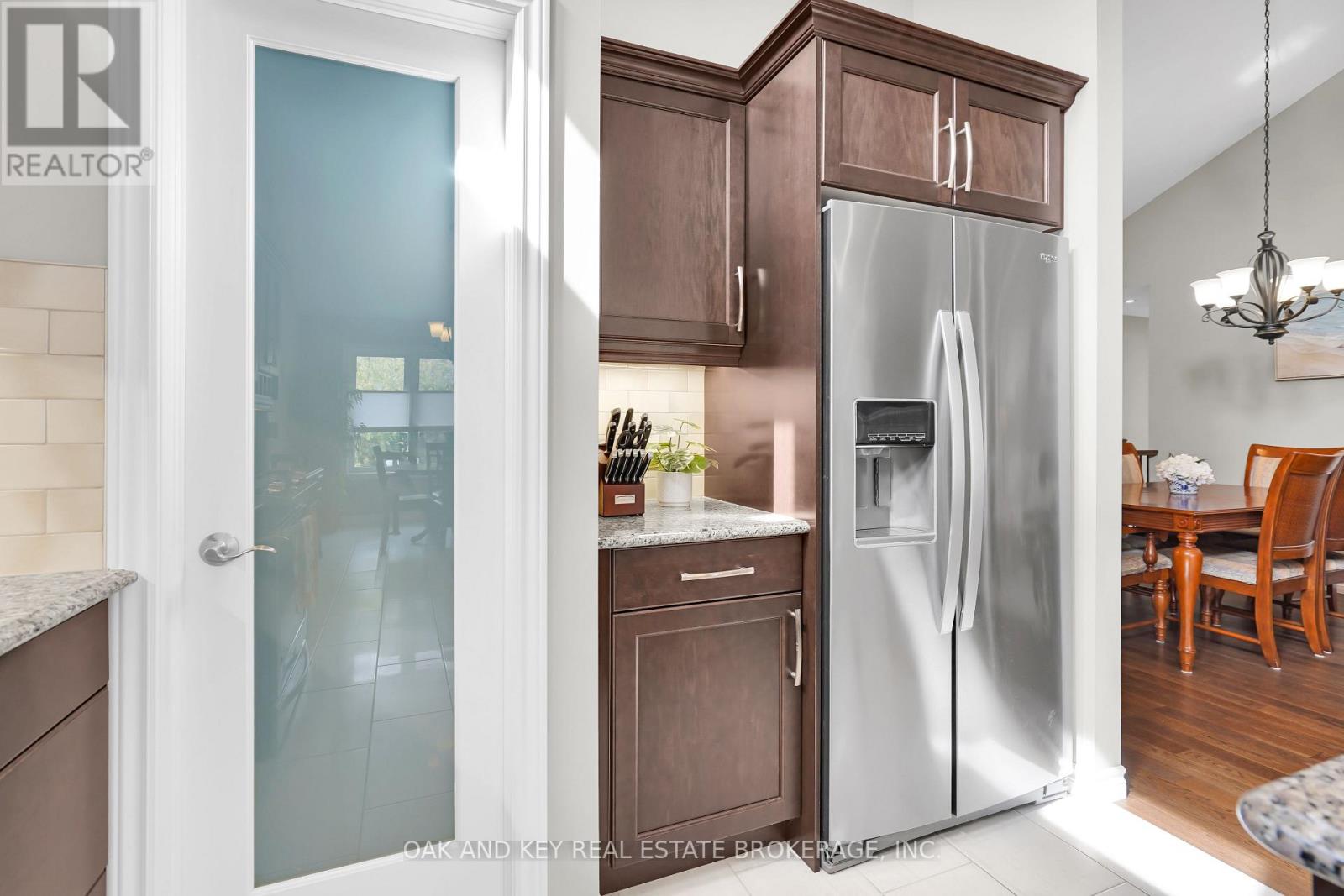 190 Emery Street, Central Elgin, Ontario  N5L 0A6 - Photo 11 - X12316883