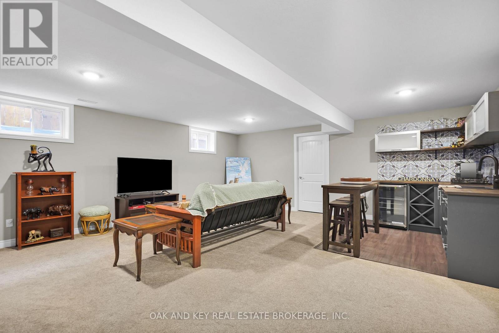 190 Emery Street, Central Elgin, Ontario  N5L 0A6 - Photo 37 - X12316883