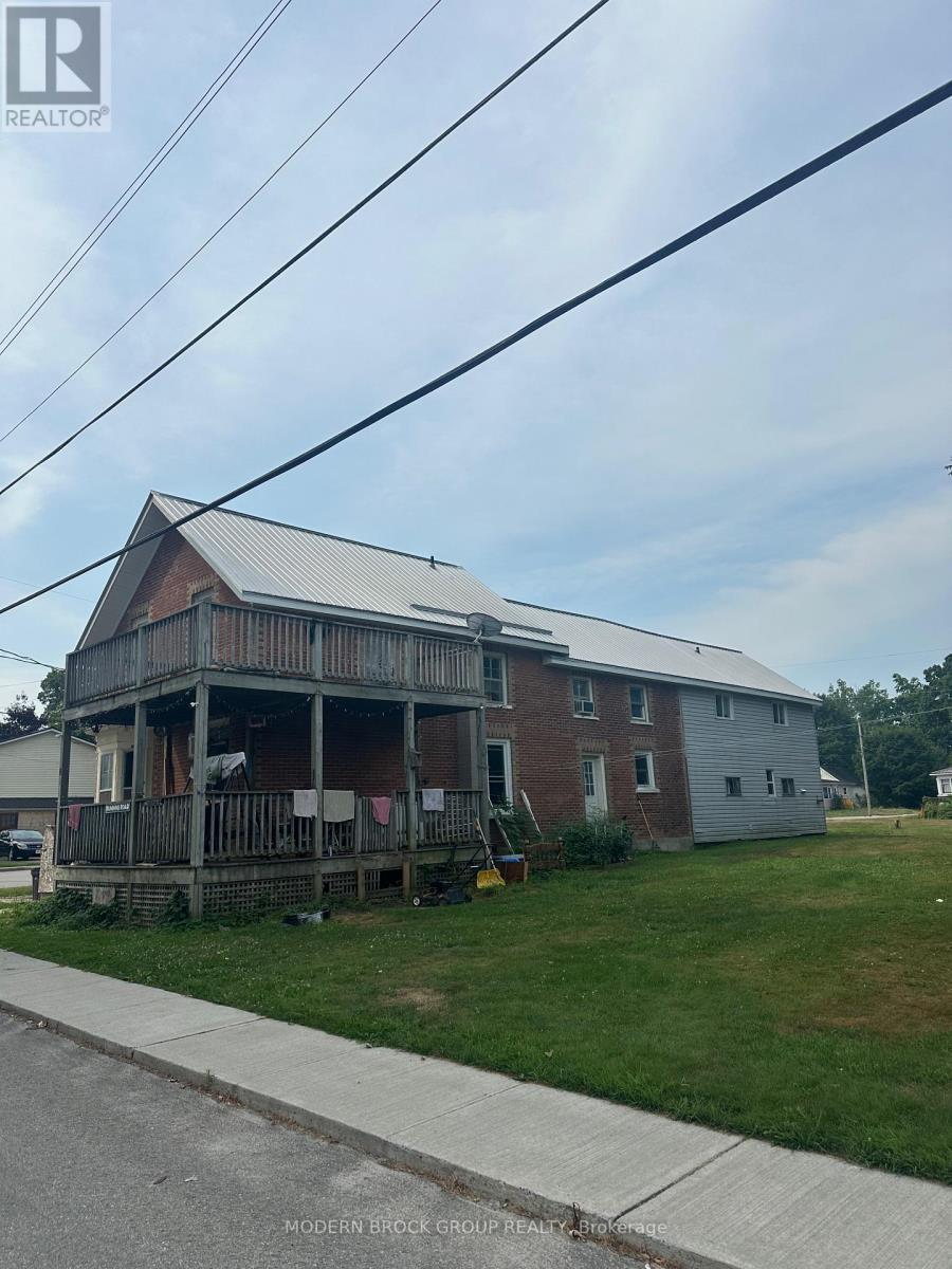 6 Victoria Street, Athens, Ontario  K0E 1B0 - Photo 2 - X12316811